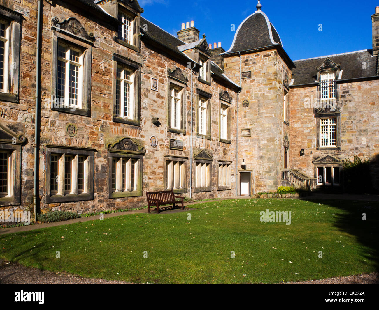 La gamme et les principes de l'Ouest Chambre à St Marys College Quad St Andrews Fife Ecosse Banque D'Images La gamme et les principes de l'Ouest Chambre à St Marys College Quad St Andrews Fife Ecosse Banque D'Images