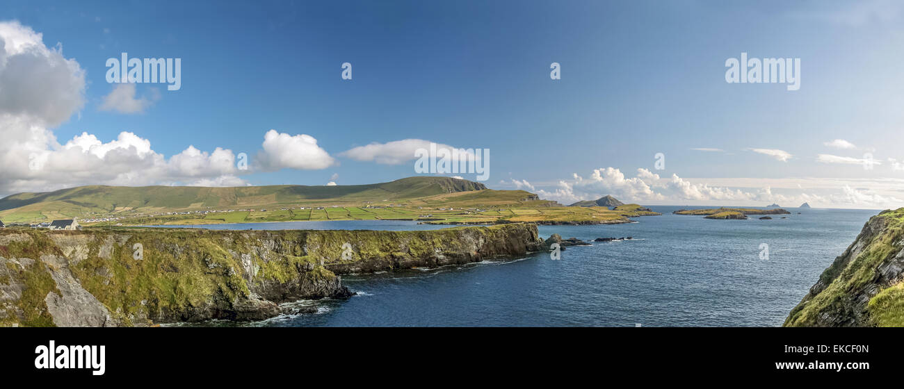 Panorama de l'île de Valentia littoral, comté de Kerry, Irlande Banque D'Images