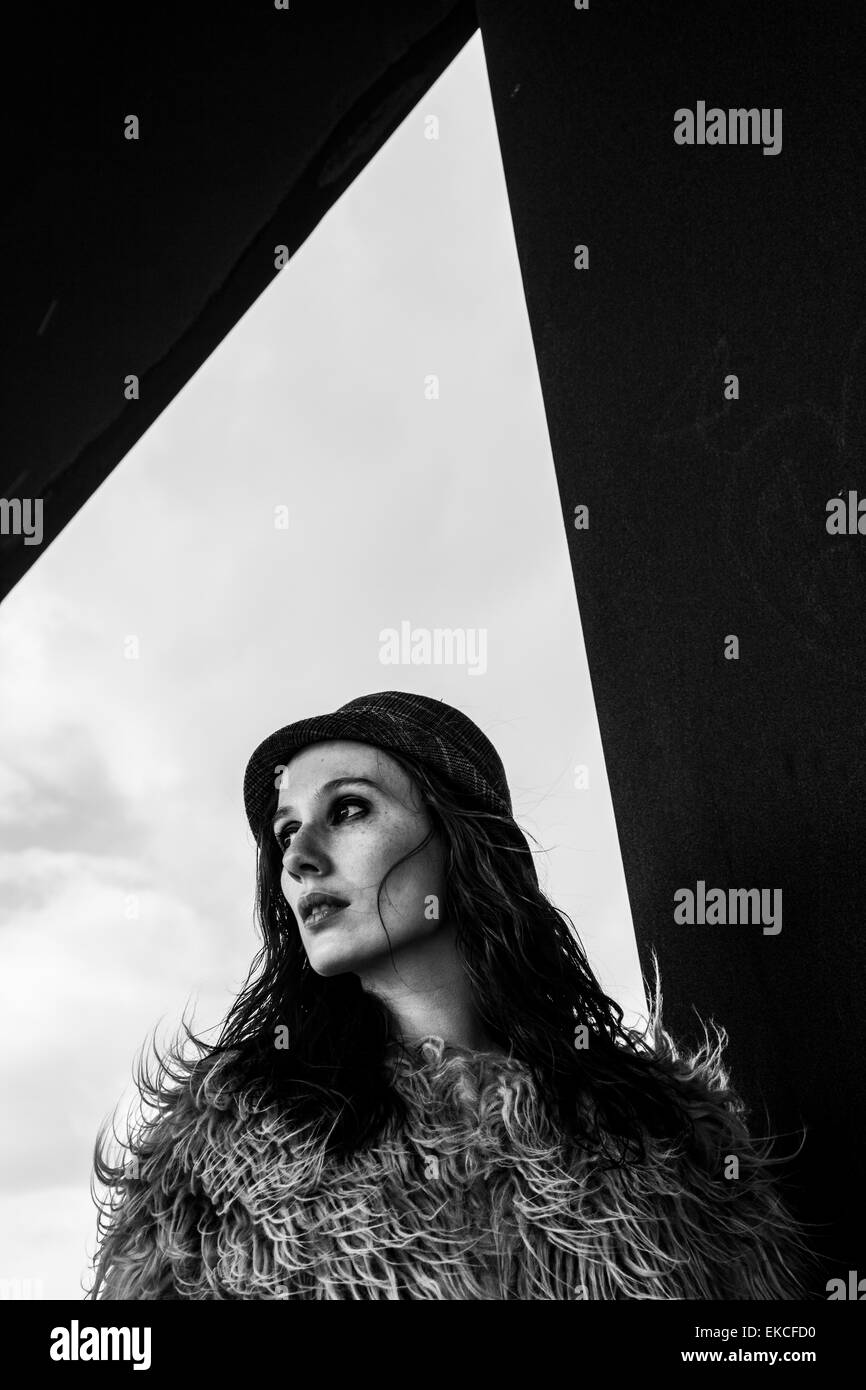 Portrait of a Mid adult woman Banque D'Images