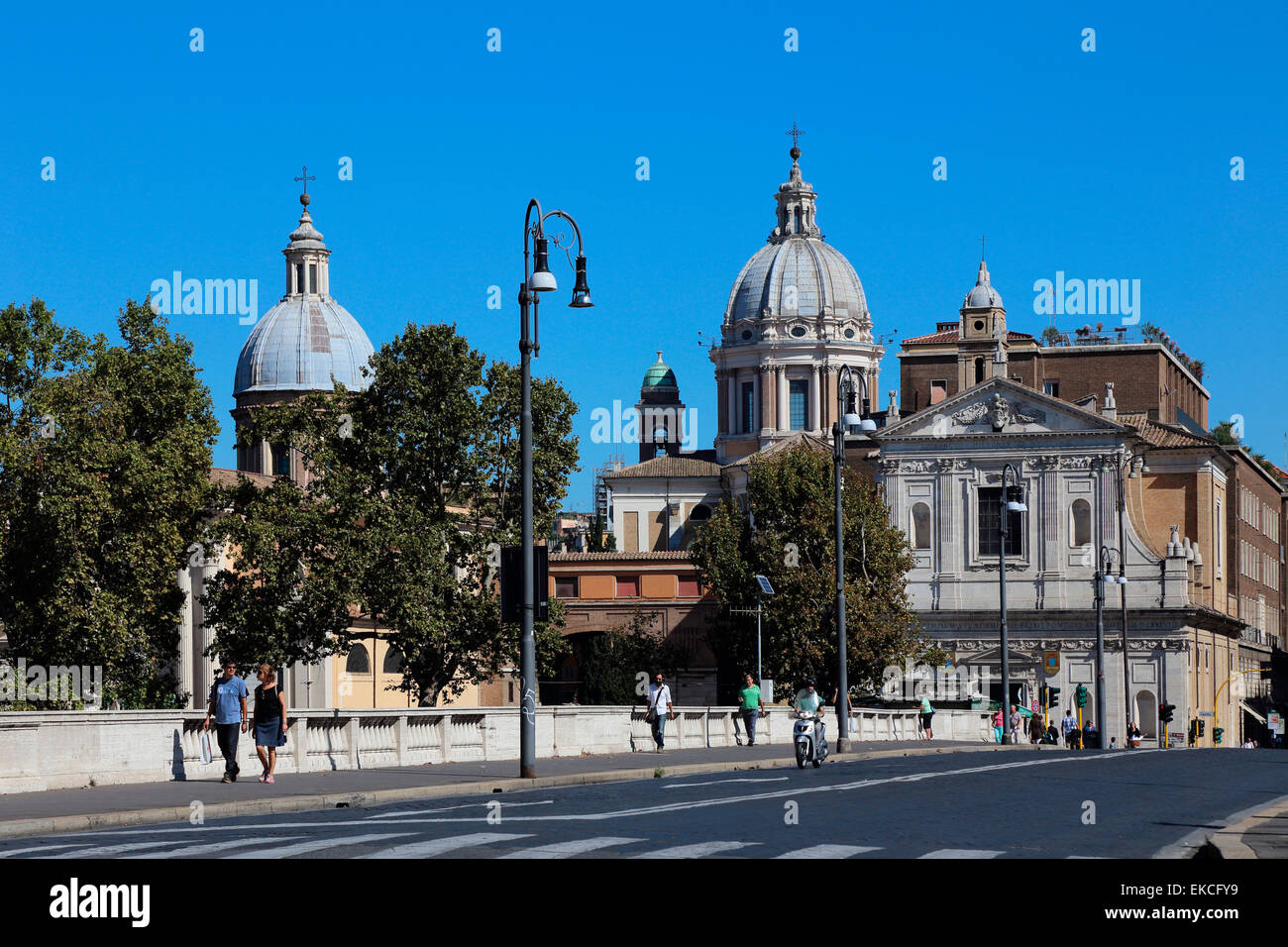 Italie Rome Largo San Rocco Chiesa San Rocco Ponte Cavour Banque D'Images