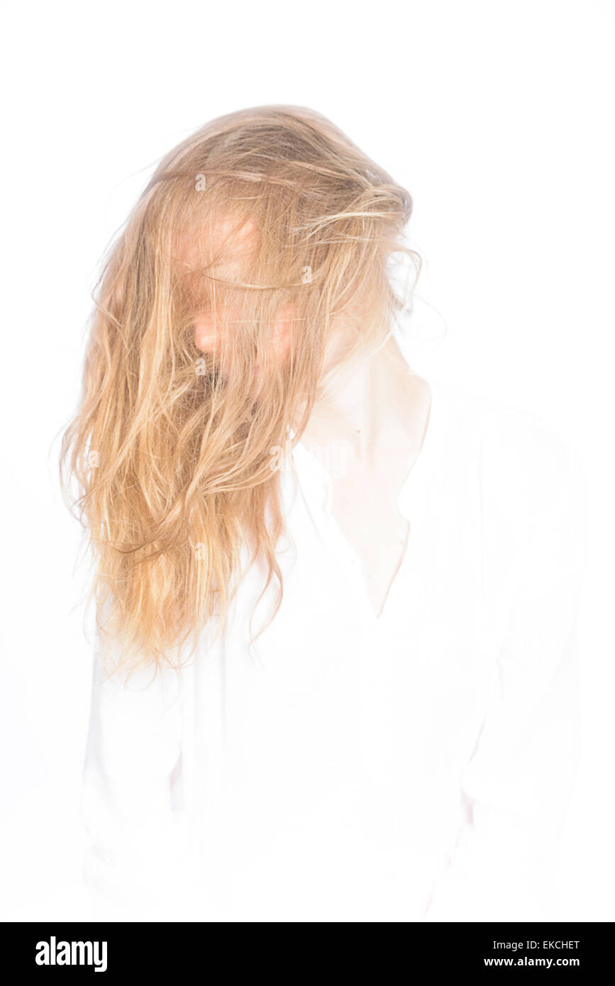 High Key portrait conceptuel, sur studio. Banque D'Images