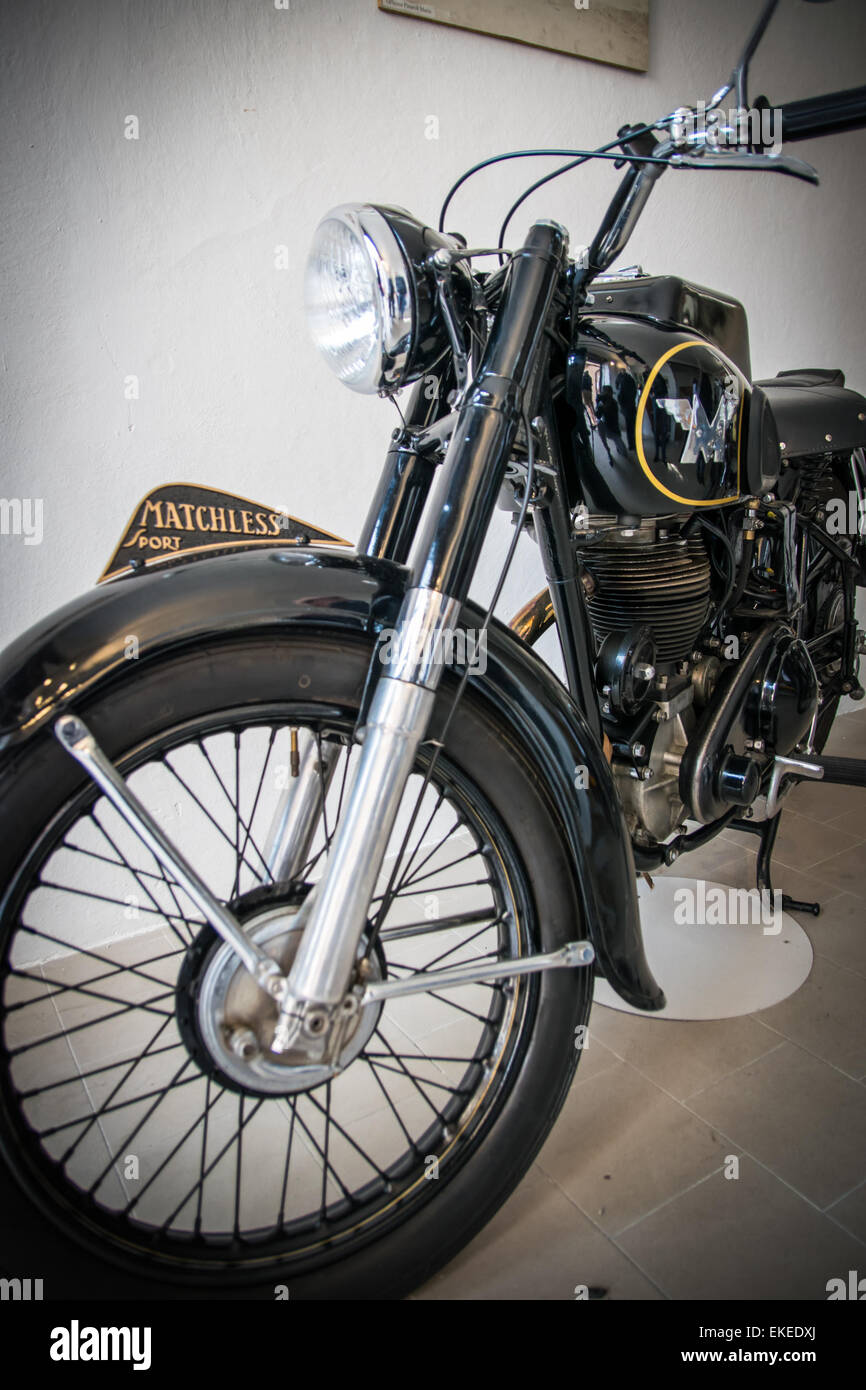 Exposition de motos anciennes Banque de photographies et d'images à haute  résolution - Alamy