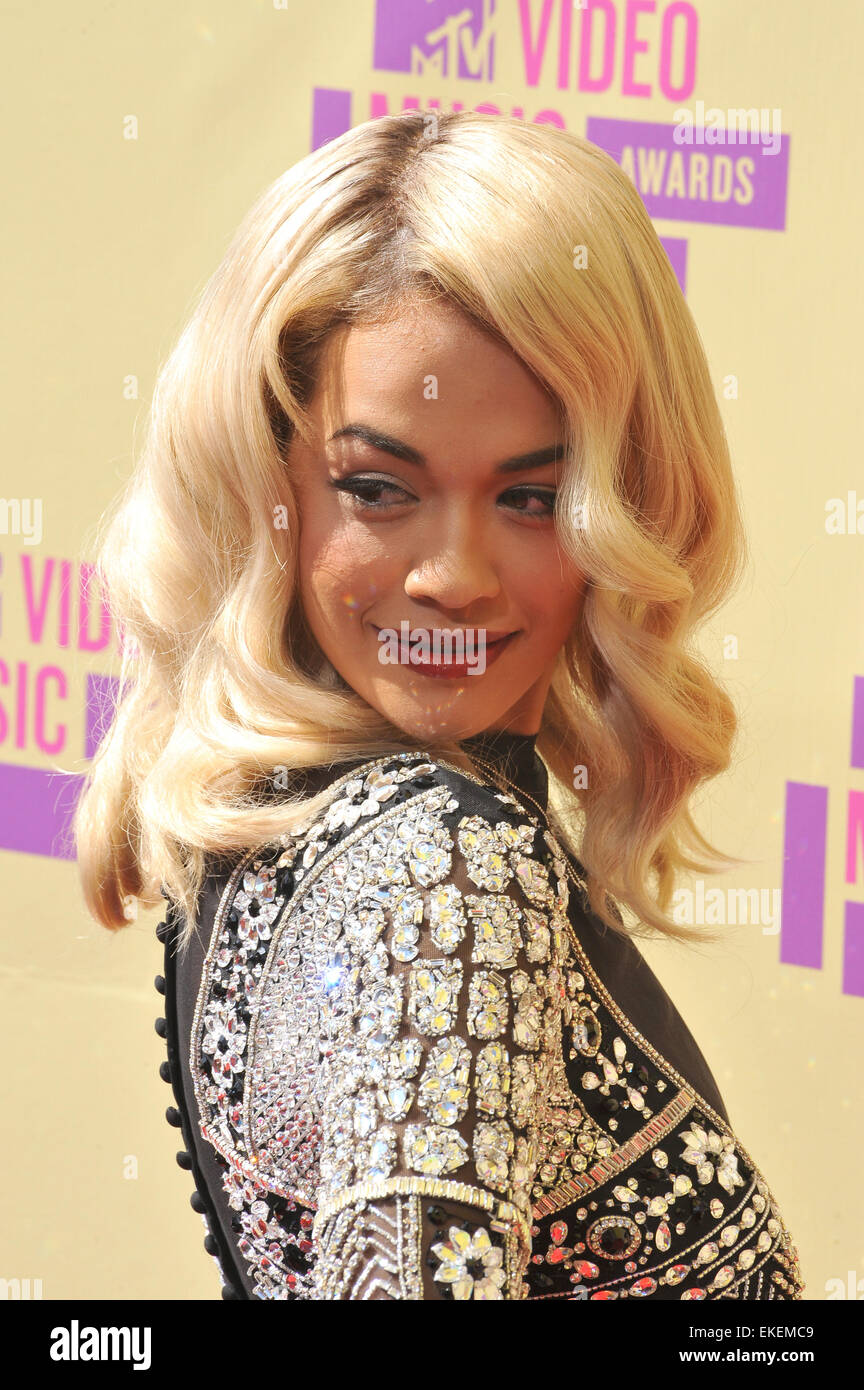 LOS ANGELES, CA - 6 septembre 2012 : Rita Ora au 2012 MTV Video Music Awards au Staples Center, Los Angeles. Banque D'Images