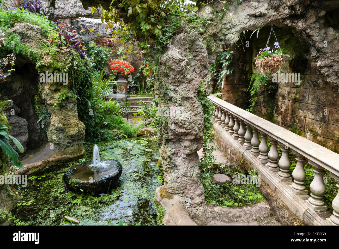 Dewstow Jardins et grottes, Caerwent, Pays de Galles, Royaume-Uni. Un jardin souterrain perdu seulement redécouvert en 2000 Banque D'Images