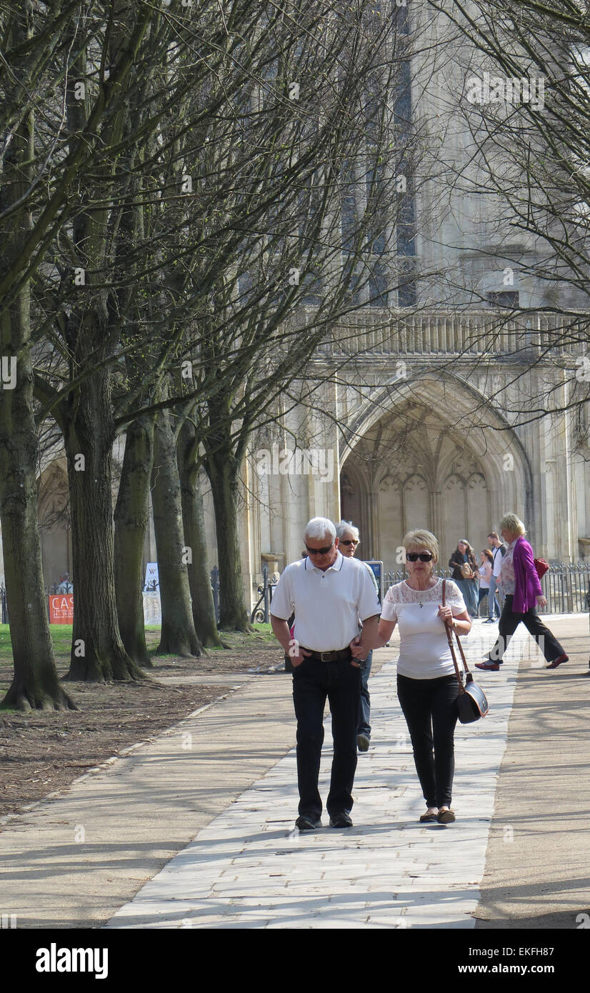 La cathédrale de Winchester : chemin d'accès à la porte ouest Banque D'Images