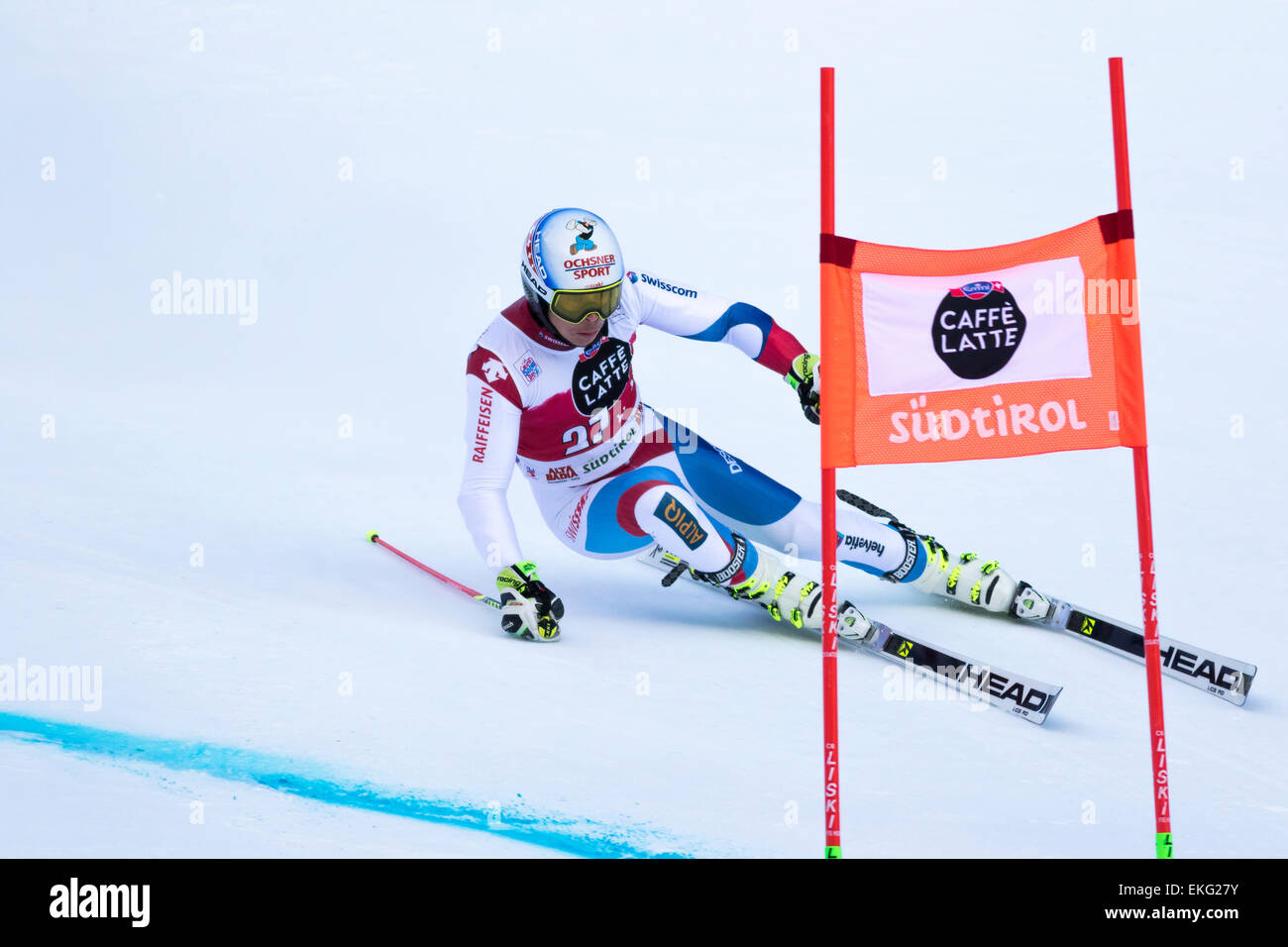 Val Badia, Italie 21 décembre 2014. Gino CAVIEZEL (SUI) qui se font concurrence sur les AUDI FIS Coupe du Monde de Ski alpin Slalom géant hommes sur la Gran Risa bien sûr dans les montagnes des Dolomites. Banque D'Images