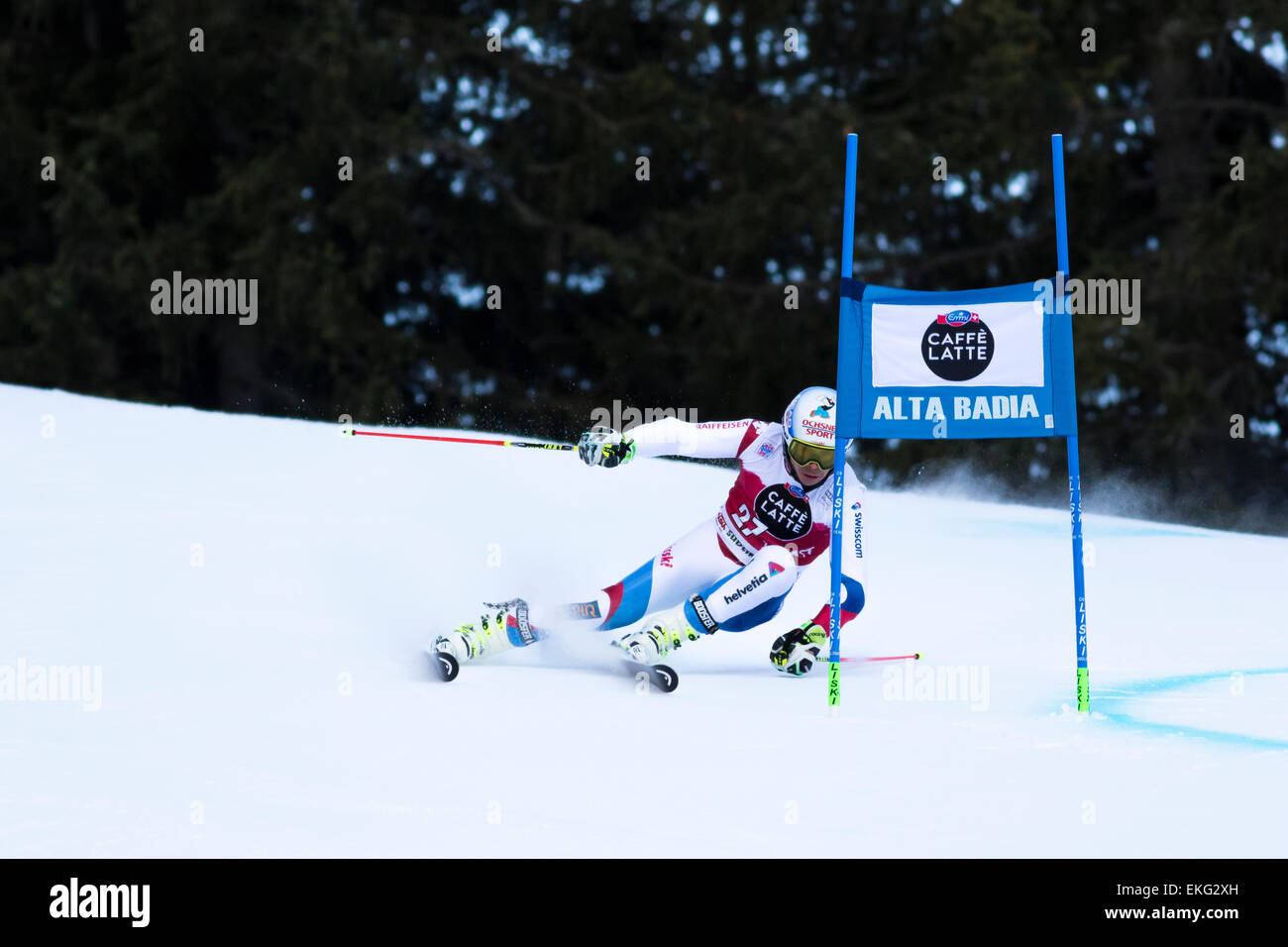Val Badia, Italie 21 décembre 2014. Gino CAVIEZEL (SUI) qui se font concurrence sur les AUDI FIS Coupe du Monde de Ski alpin Slalom géant hommes sur t Banque D'Images