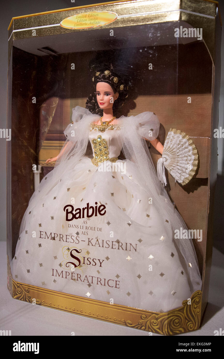 Barbie as Empress Kaiserin Sissy Imperatrice Limited Edition Doll