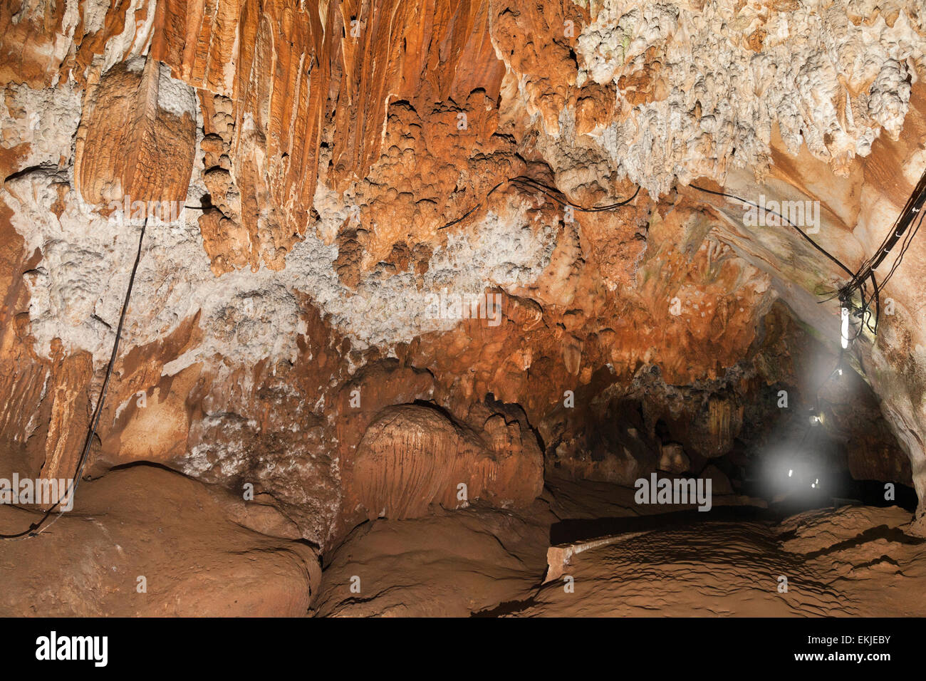 La grotte de Chiang Dao, Chiang Rai, Thaïlande du Nord. Formations calcaires Banque D'Images