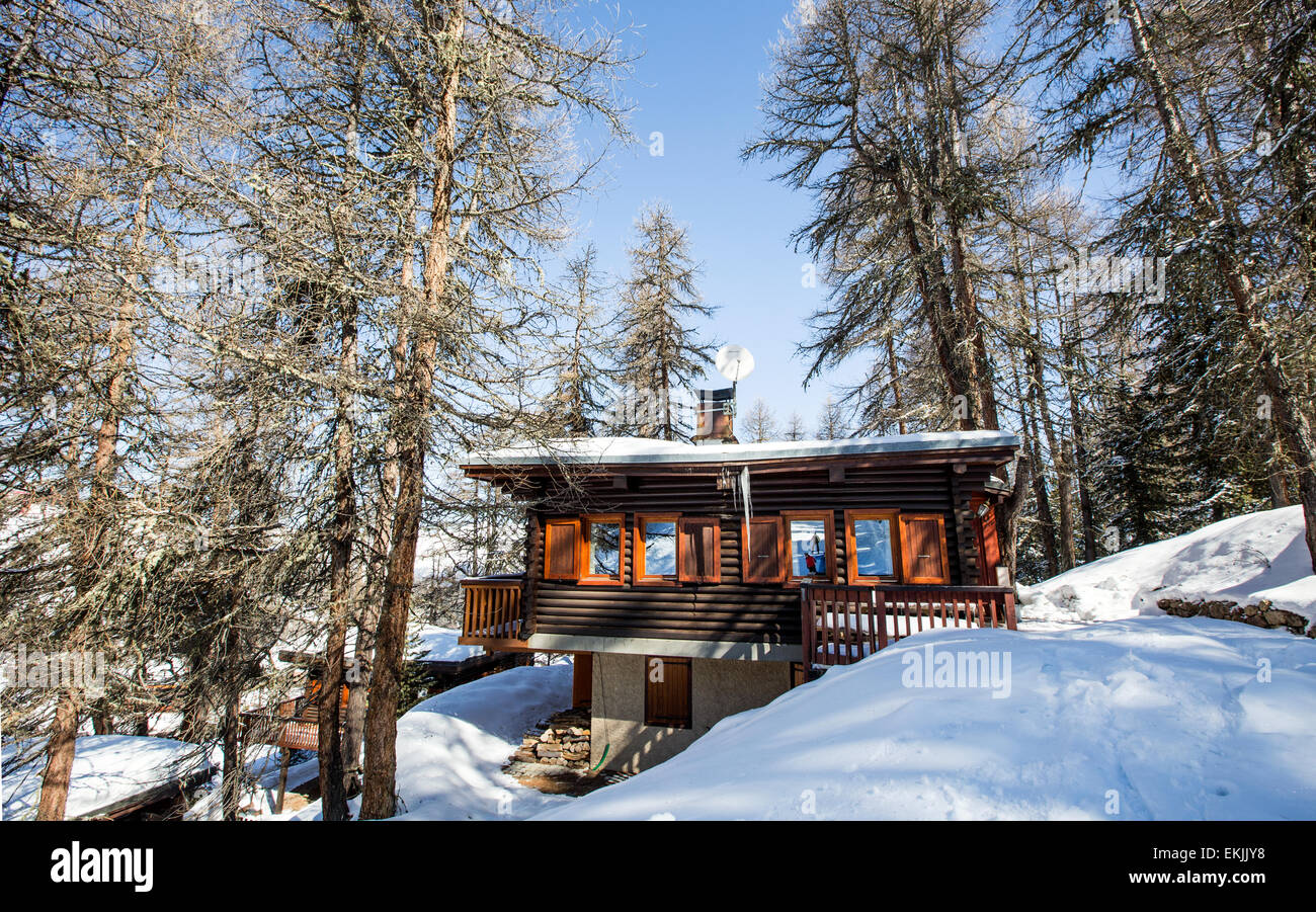 Un Chalet des neiges à La Plagne France Banque D'Images