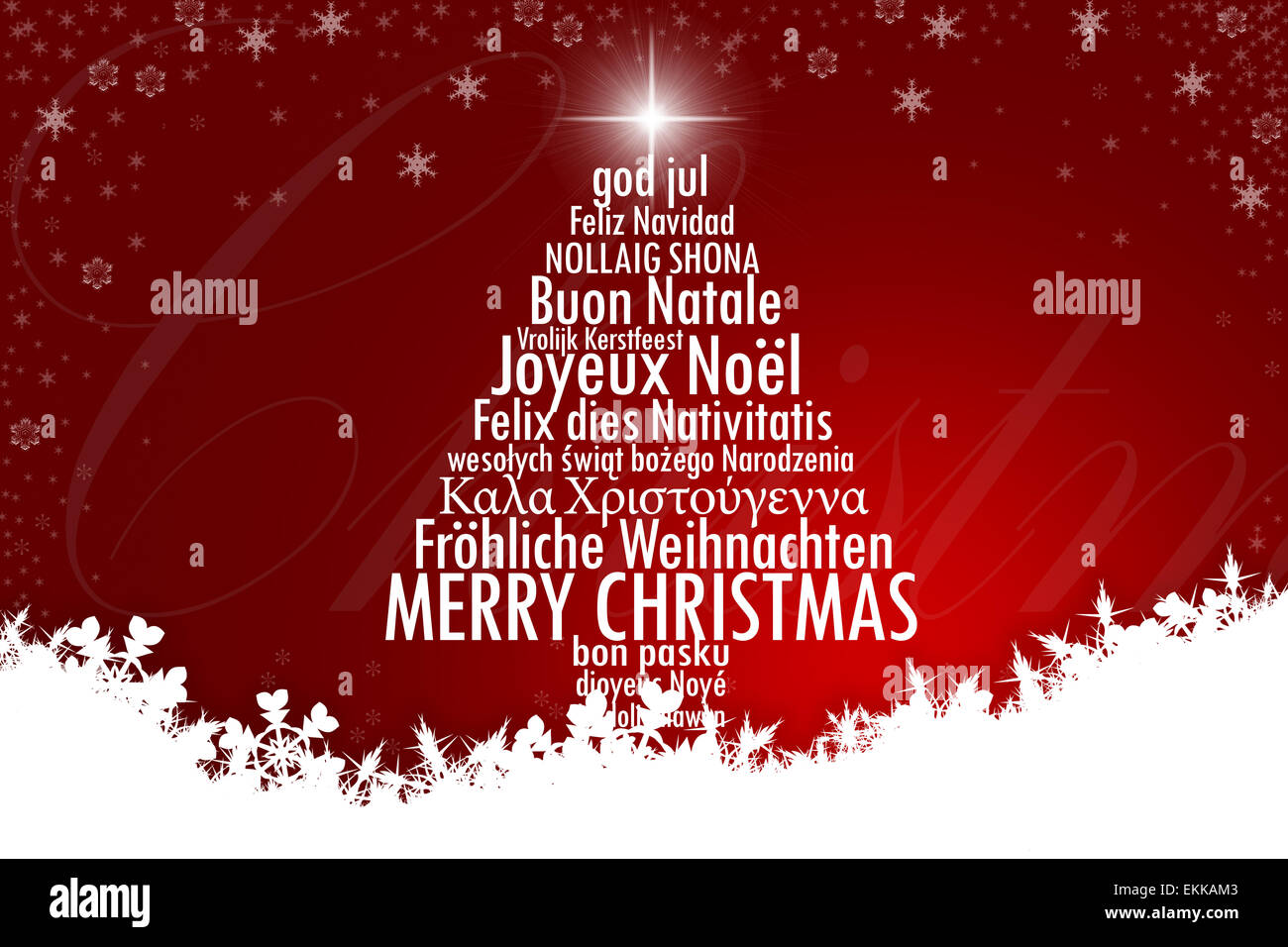 Avec un arbre de Noël Joyeux Noël écrit en plusieurs langues avec une étoile sur le dessus Photo