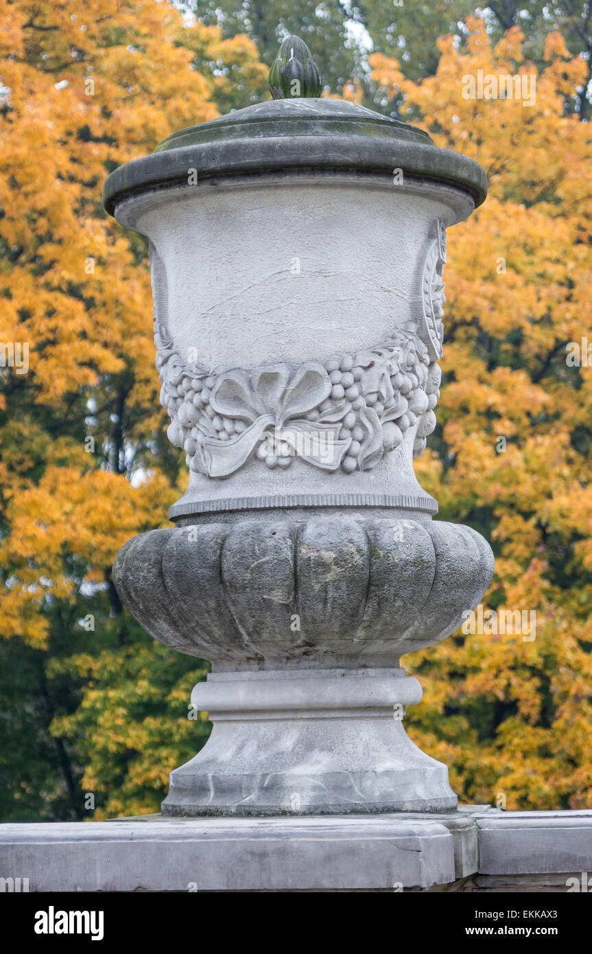 Parc Château Ujazdowski Varsovie en couleurs d'automne Banque D'Images