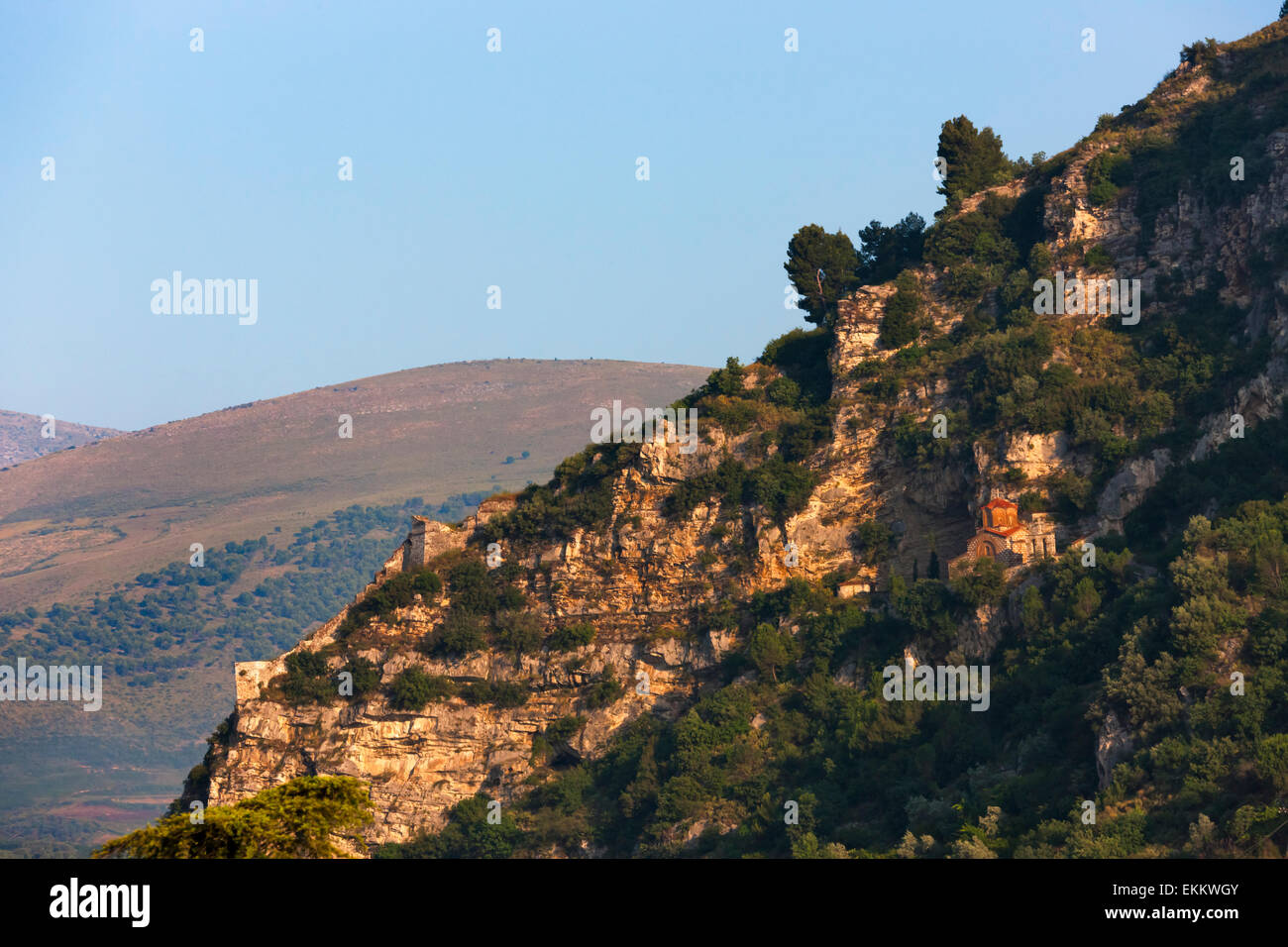 Holy Trinity Church sur la falaise, Berat, Albanie Banque D'Images