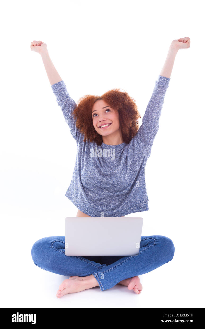 Black African American Student girl using a laptop, ocer fond blanc Banque D'Images