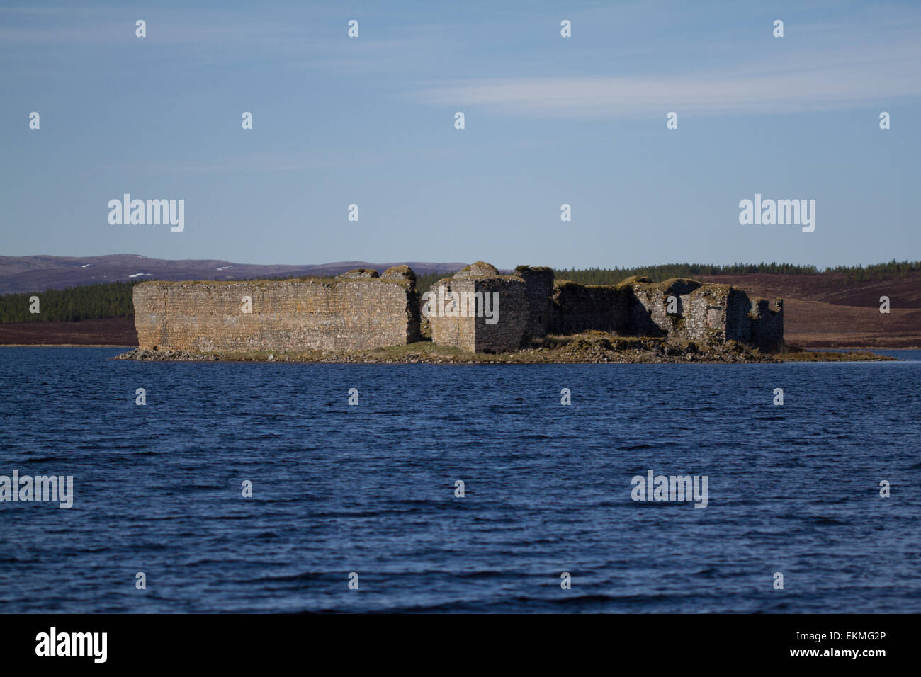 Château de Lochindorb, Ecosse, accueil à Alexander Stewart, 1 Comte de Buchan, mais plus communément connue sous le nom de Loup Badenoch Banque D'Images