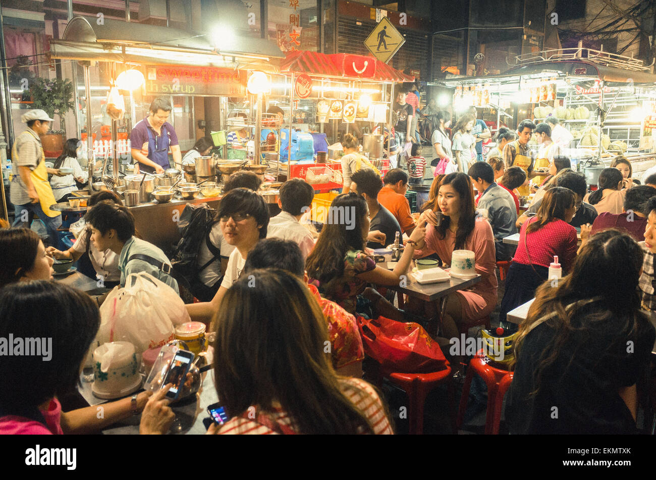Scènes de Yaowarat road pendant le nouvel an chinois, le quartier chinois de Bangkok. Banque D'Images