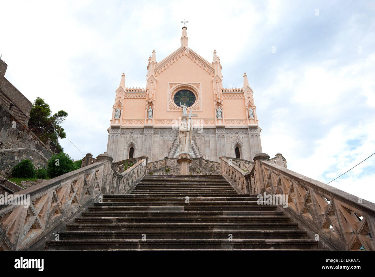 Gaeta, escalier et église Saint François, lazio, Italie Banque D'Images