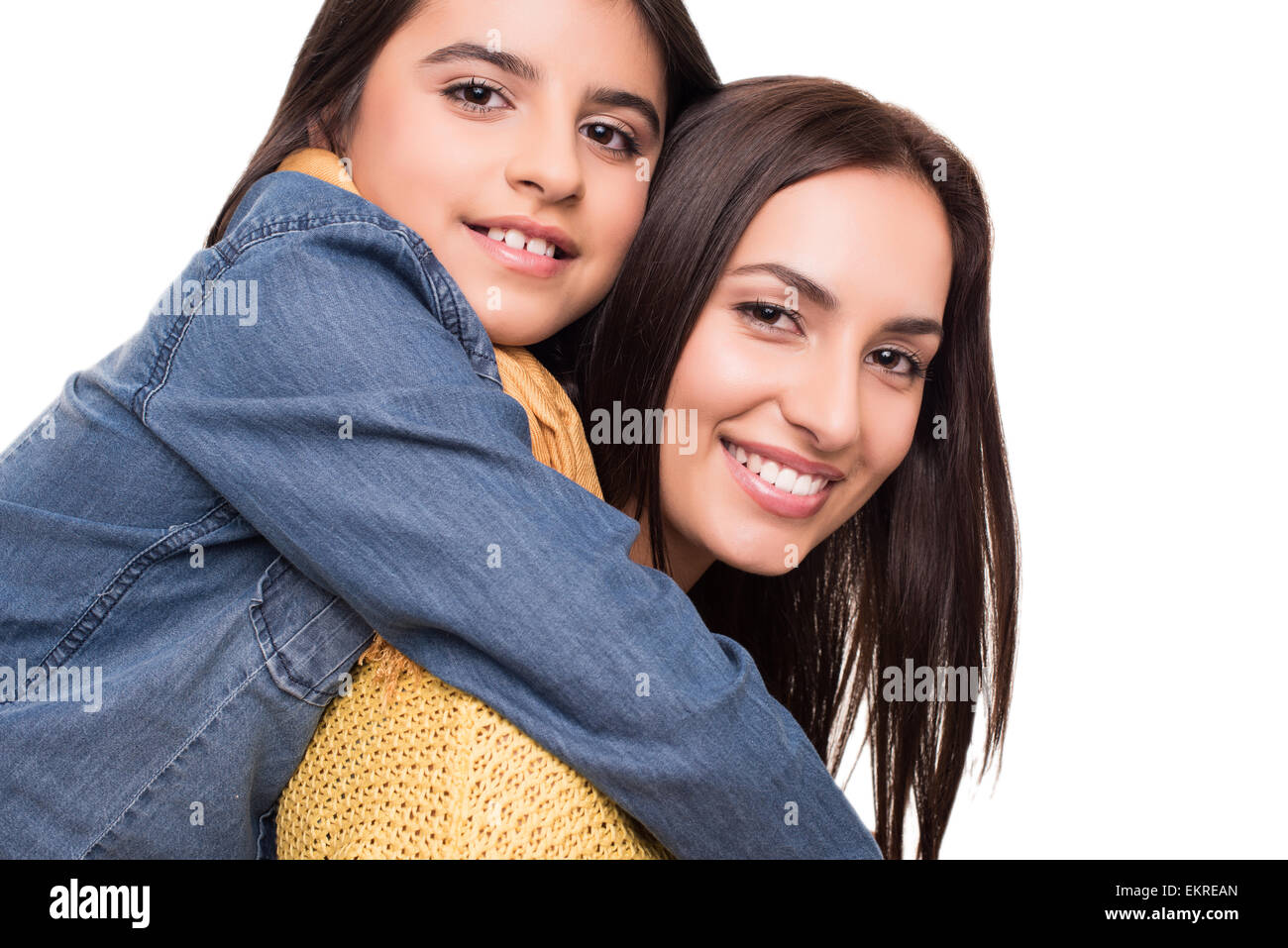 Femme et petite fille serrant chaque concept de famille - autres Banque D'Images