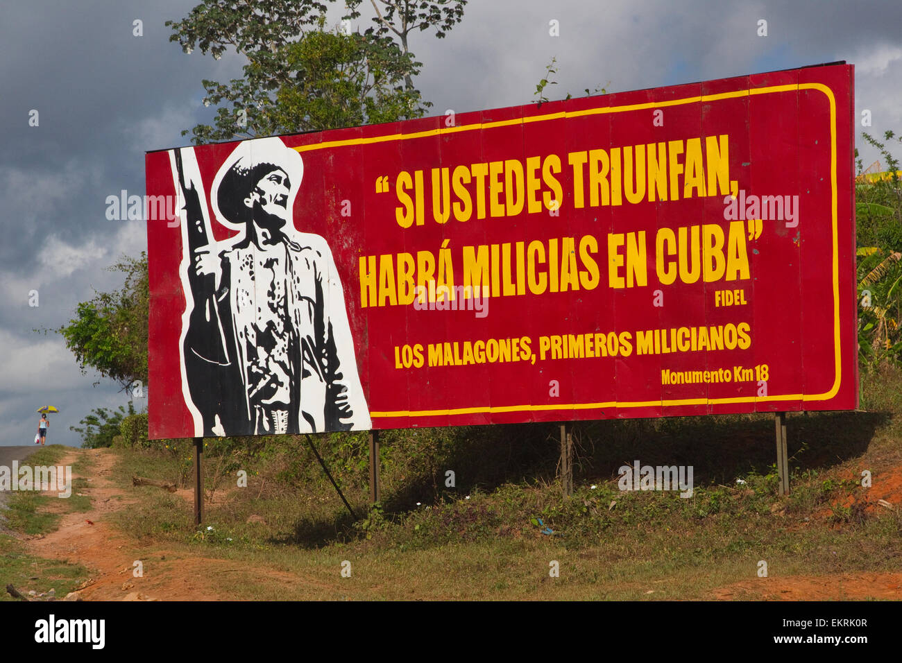 'Si ustedes triunfan,habra milicias en Cuba" de quoter UN Fidel Castro sur une affiche dans la,Cuba Vinales Banque D'Images