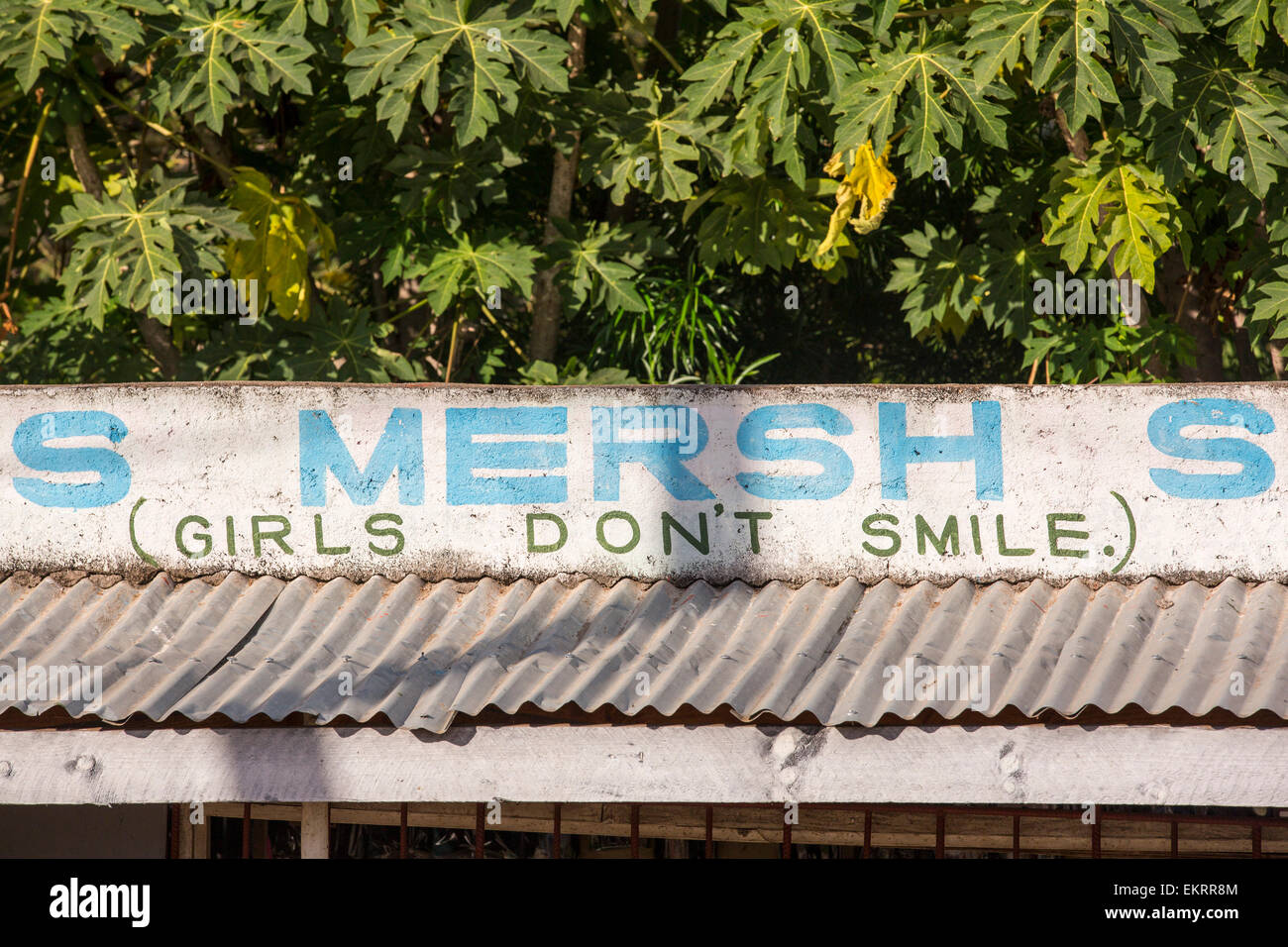 Une déclaration bizarre sur un magasin au Malawi, l'Afrique. Banque D'Images