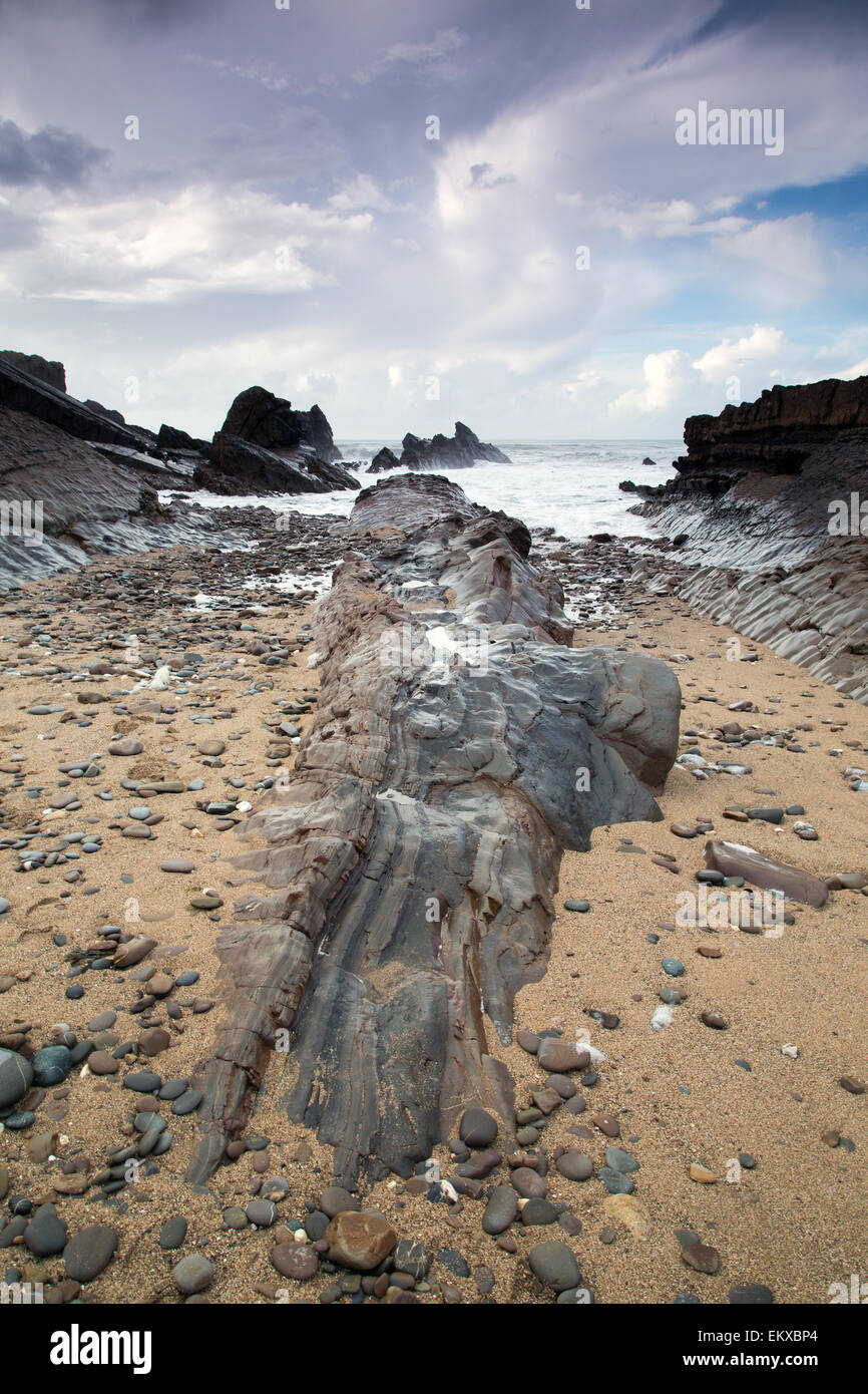 Superbe plage de Bude durant une tempête à Cornwall england uk Banque D'Images