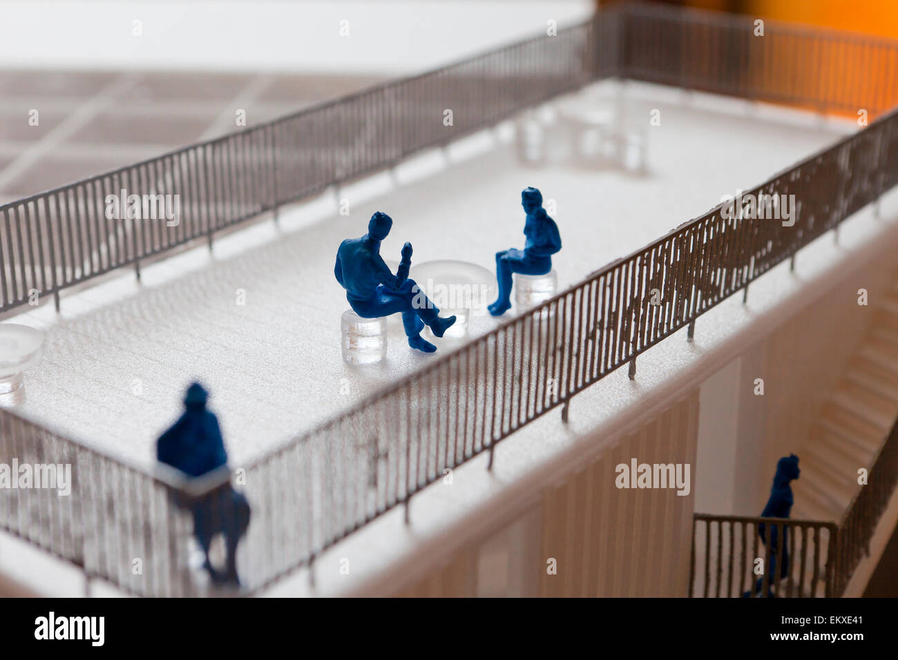 Dans les figures humaines miniature modèle architectural Banque D'Images
