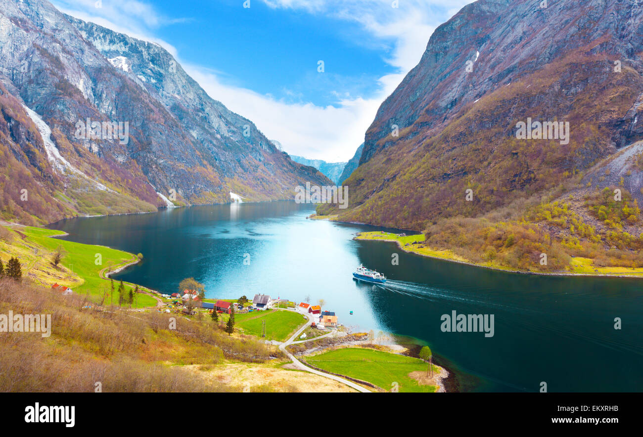 Naeroyfjord - paysage fjord de Sogn og Fjordane région. Banque D'Images