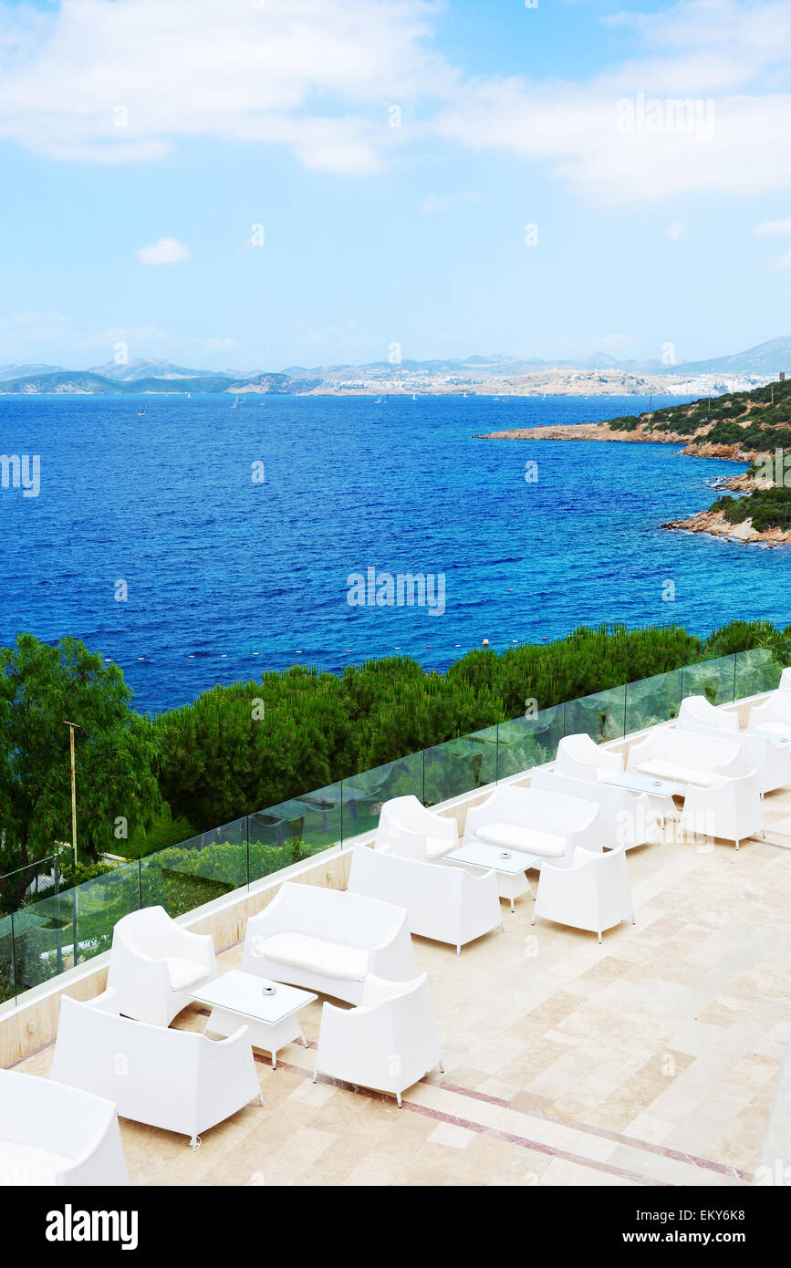 Terrasse avec vue sur mer hotel de luxe, Bodrum, Turquie Banque D'Images