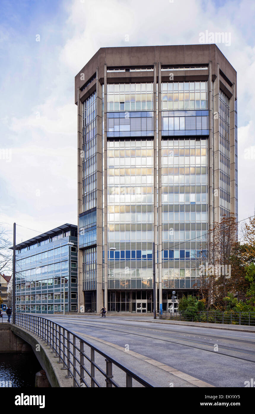 La technologie de l'Université de Braunschweig, bâtiment d'architecture de grande hauteur, Braunschweig, Basse-Saxe, Allemagne Banque D'Images