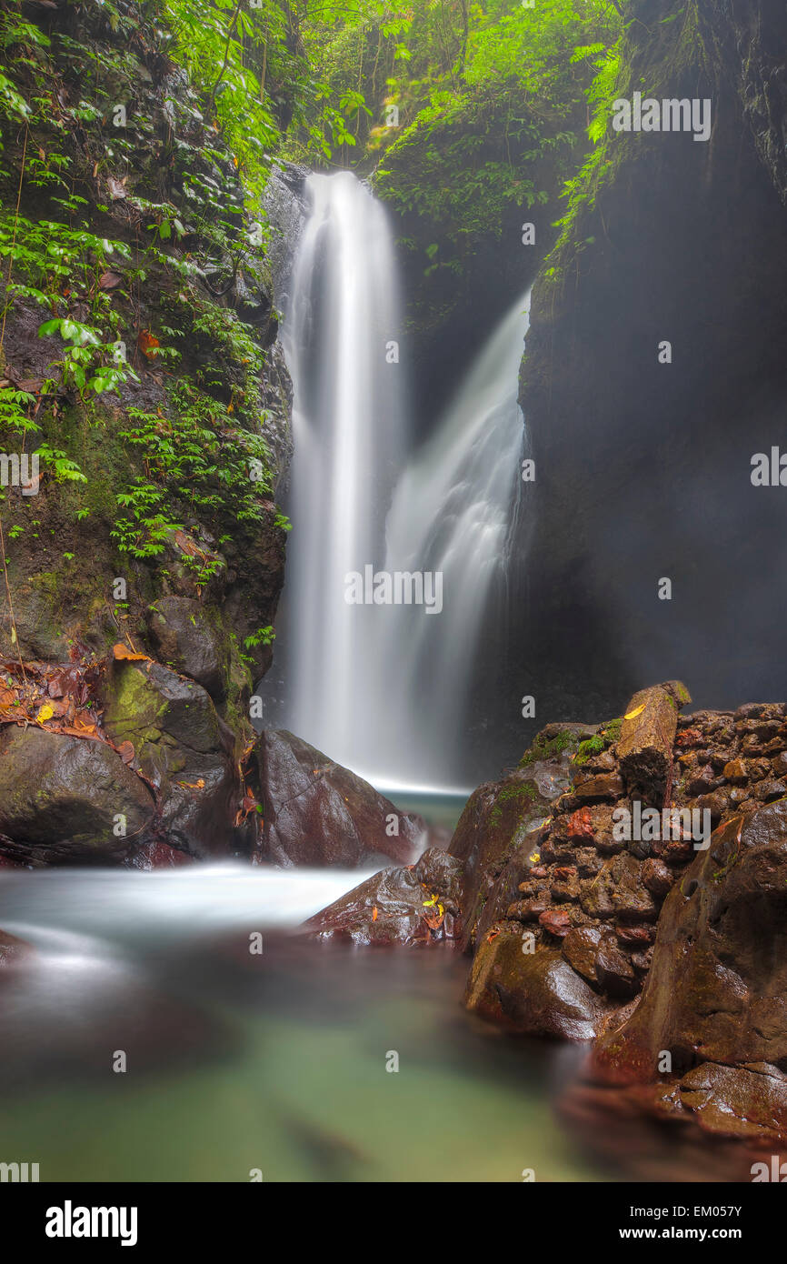 Cascades de Gitgit Banque D'Images