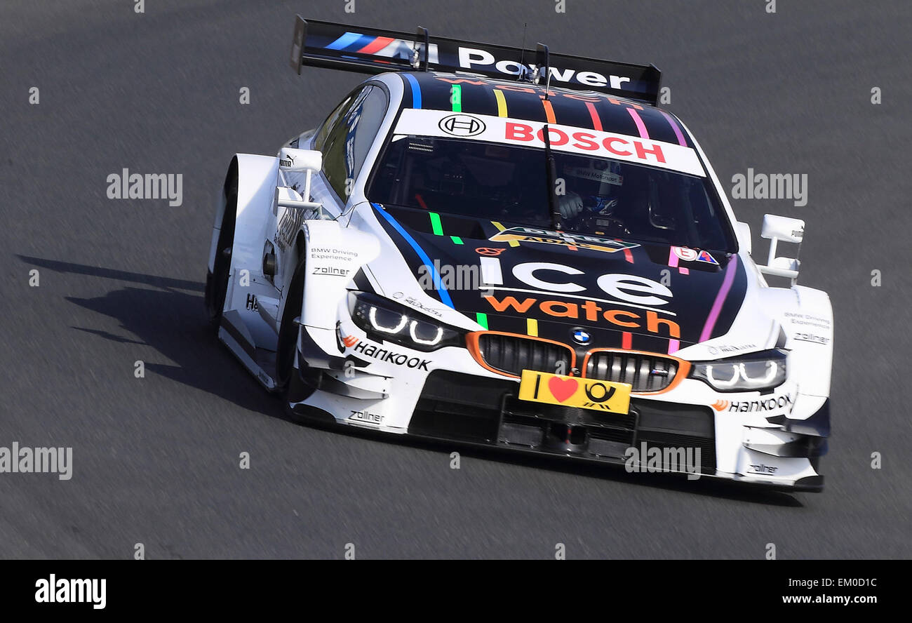 Oscherleben, Allemagne. 14 avr, 2015. Pilote de course allemand Marco Wittmann de BMW Team RMG en action au cours de l'essai de conduite pour le DTM 2015 allemand de voitures de tourisme (2015) Maîtrise en Oscherleben, Allemagne, 14 avril 2015. Photo : Jens Wolf/dpa/Alamy Live News Banque D'Images