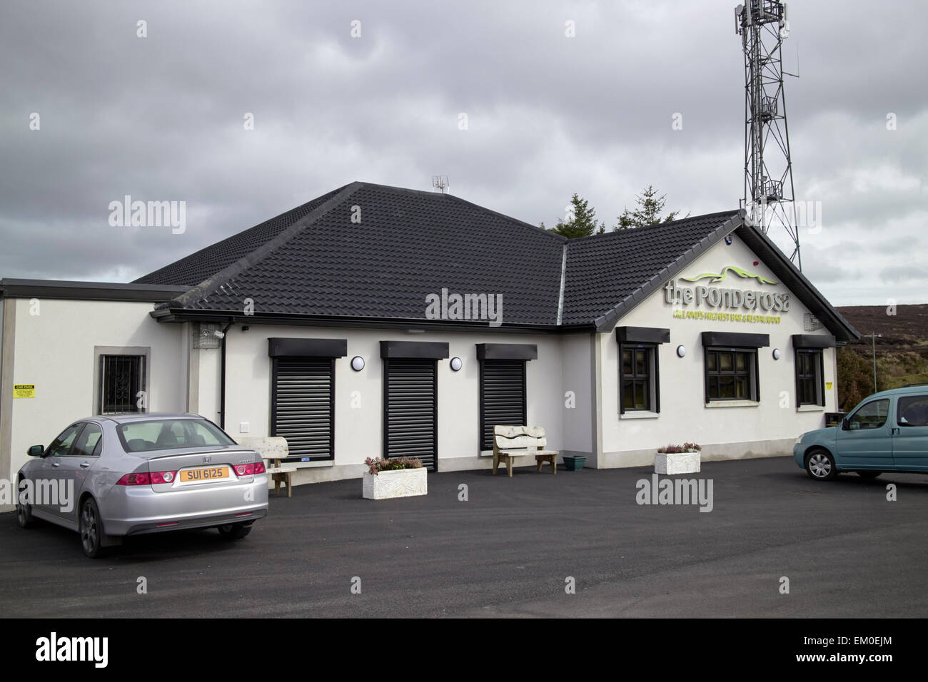 La plus haute Ponderosa pub dans le comté de Derry col Glenshane Londonderry en Irlande du Nord Banque D'Images