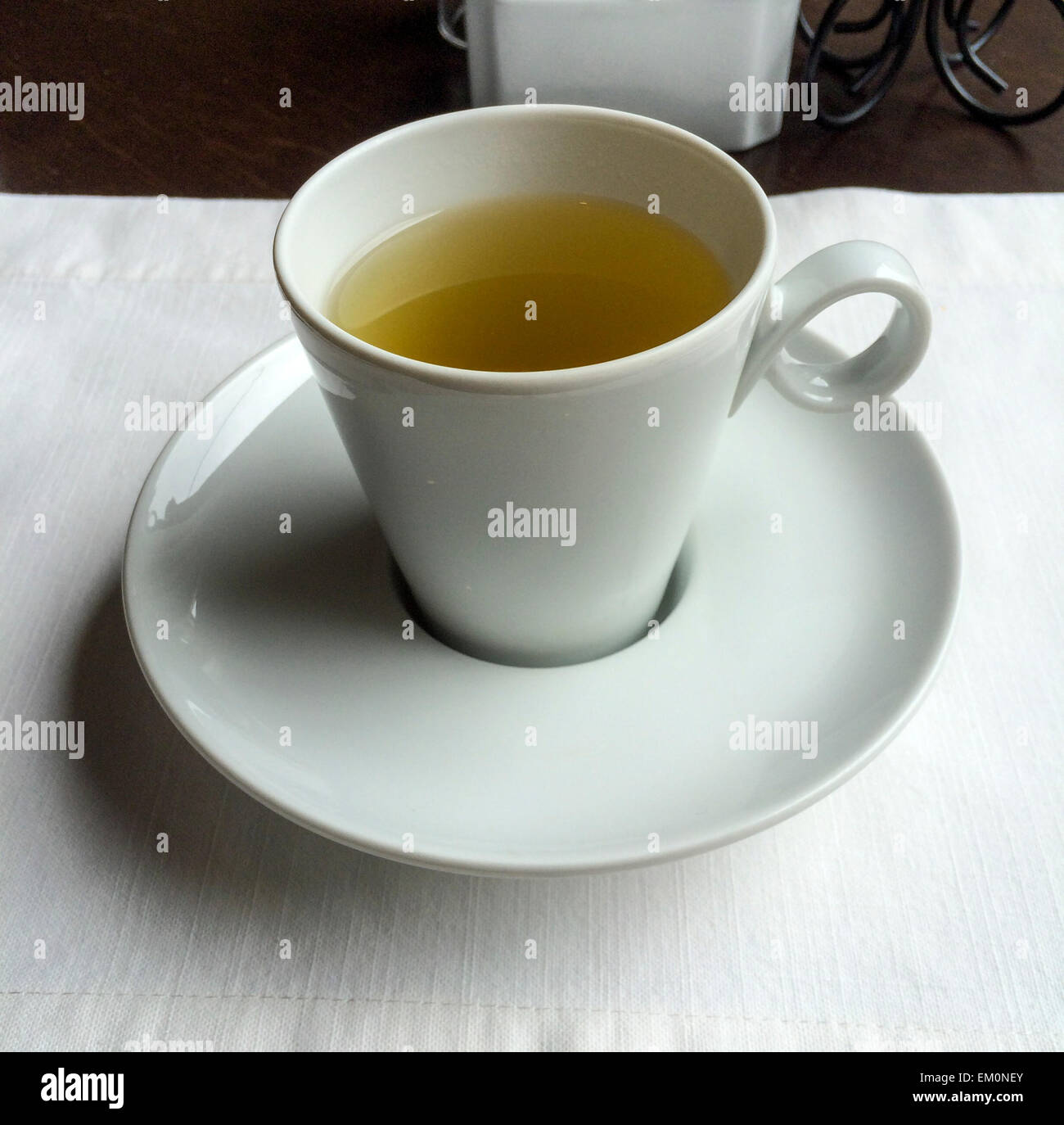 Le Pérou. La cuisine péruvienne. Le thé de coca, dit d'atténuer les symptômes de la maladie de l'Altitude à Cuzco 11 000 pieds d'altitude. Banque D'Images Le Pérou. La cuisine péruvienne. Le thé de coca, dit d'atténuer les symptômes de la maladie de l'Altitude à Cuzco 11 000 pieds d'altitude. Banque D'Images