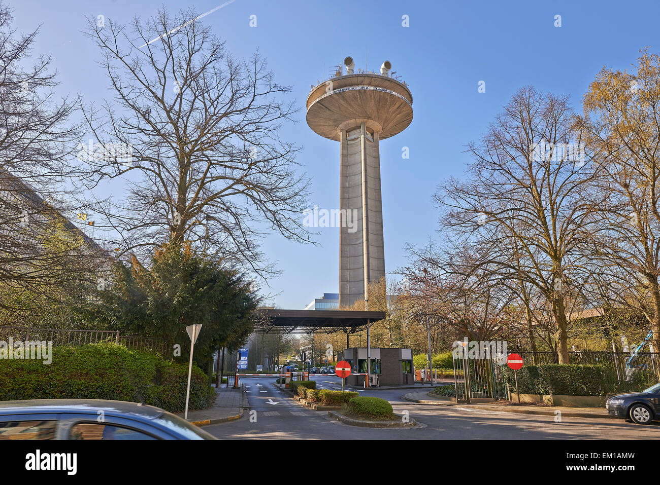 La Tour Reyers tour de télécommunication de la télévision nationale belge, la RTBF et VRT. Il est situé à Bruxelles Banque D'Images