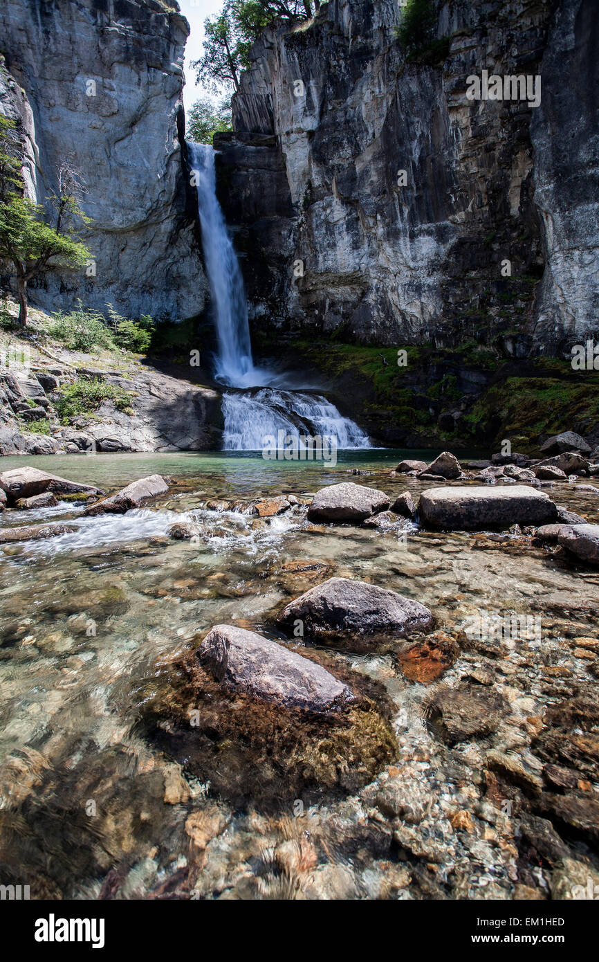 Cascade Chorrillo del Salto. El Chaltén. La Patagonie. L'Argentine Banque D'Images