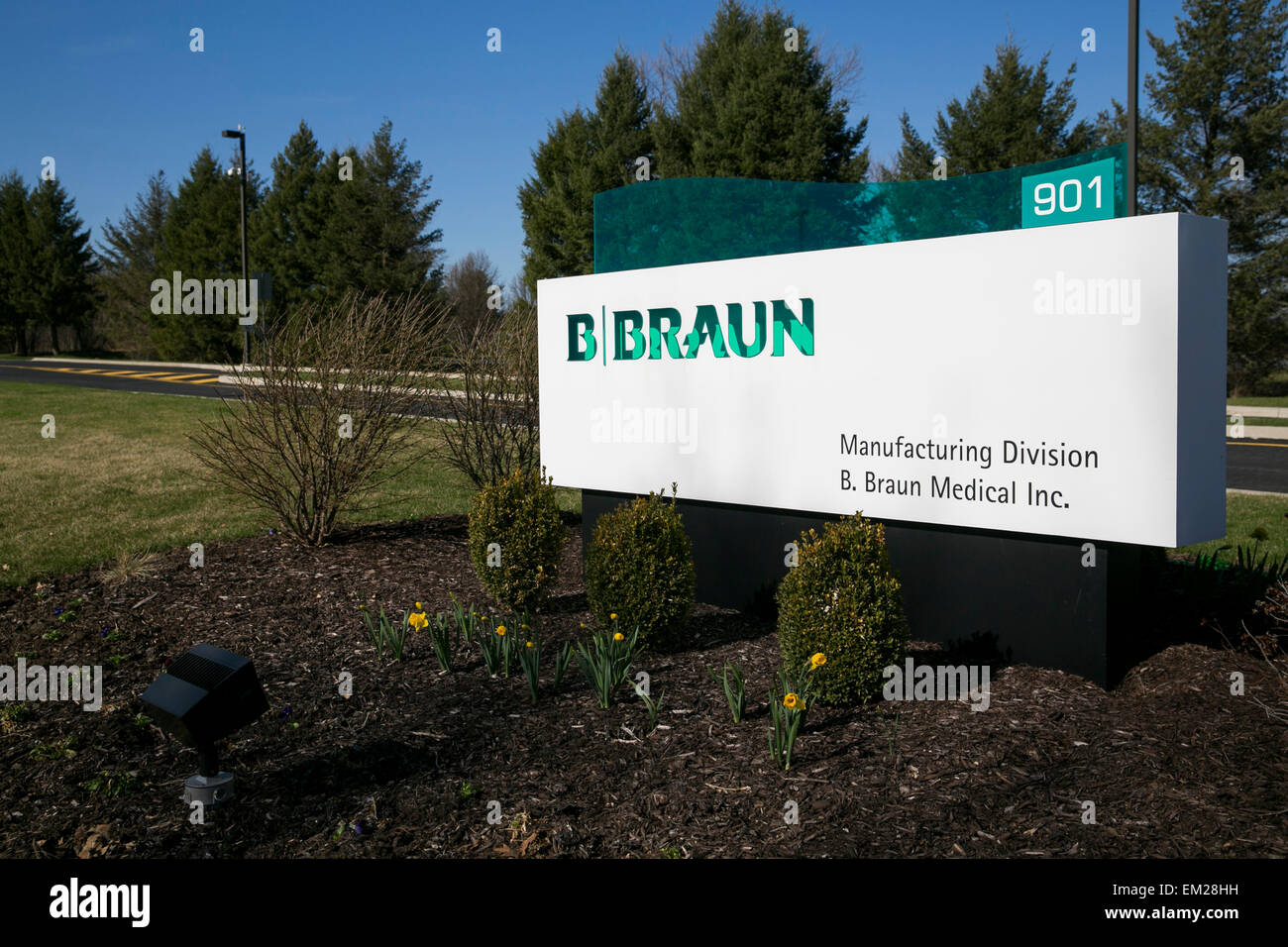 Un logo affiche à l'extérieur d'un établissement exploité par B. Braun Medical Inc., à Allentown, Pennsylvanie. Banque D'Images