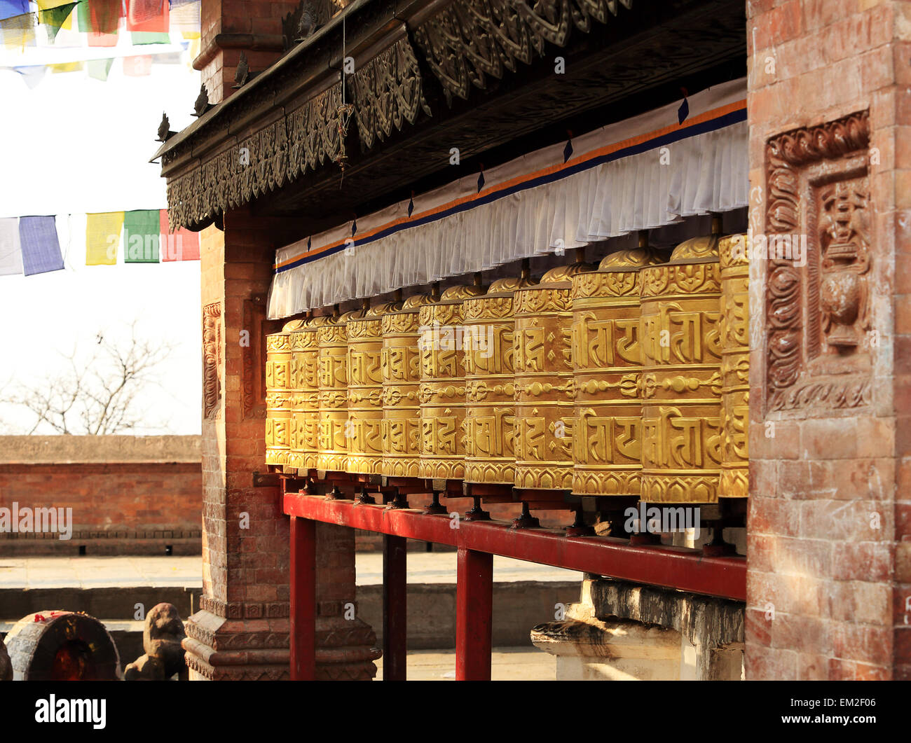 Roues de prière bouddhiste. Swayambhunath Stupa, Katmandou, Népal, Banque D'Images