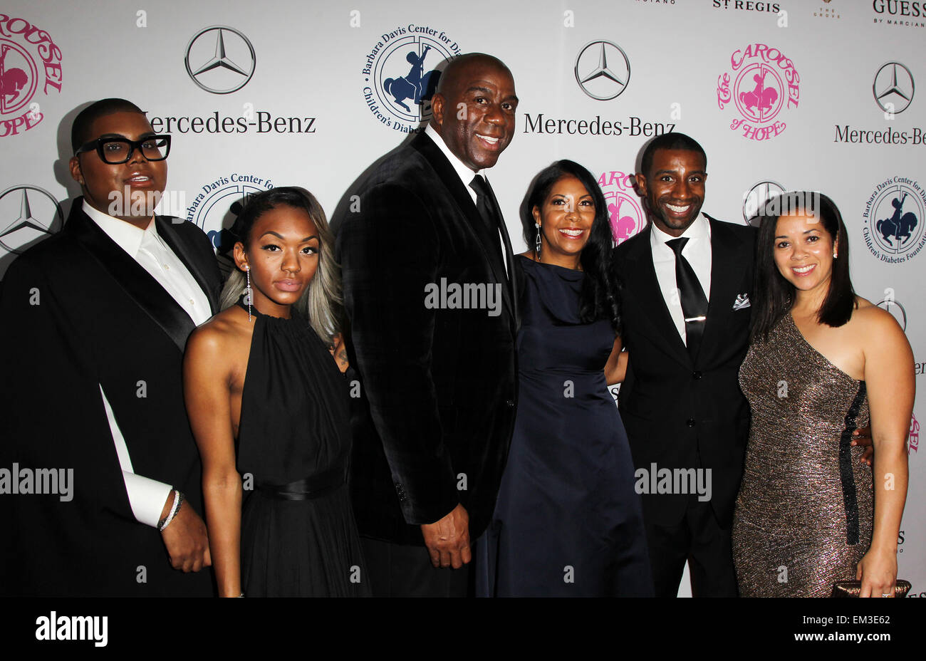 2014 Carousel of Hope Ball présenté par Mercedes-Benz comprend : EJ Johnson,Elisa Johnson,Majic Johnson,Earlitha,Kelly Andre Johnson Où : Los Angeles, California, United States Quand : 12 Oct 2014 Banque D'Images