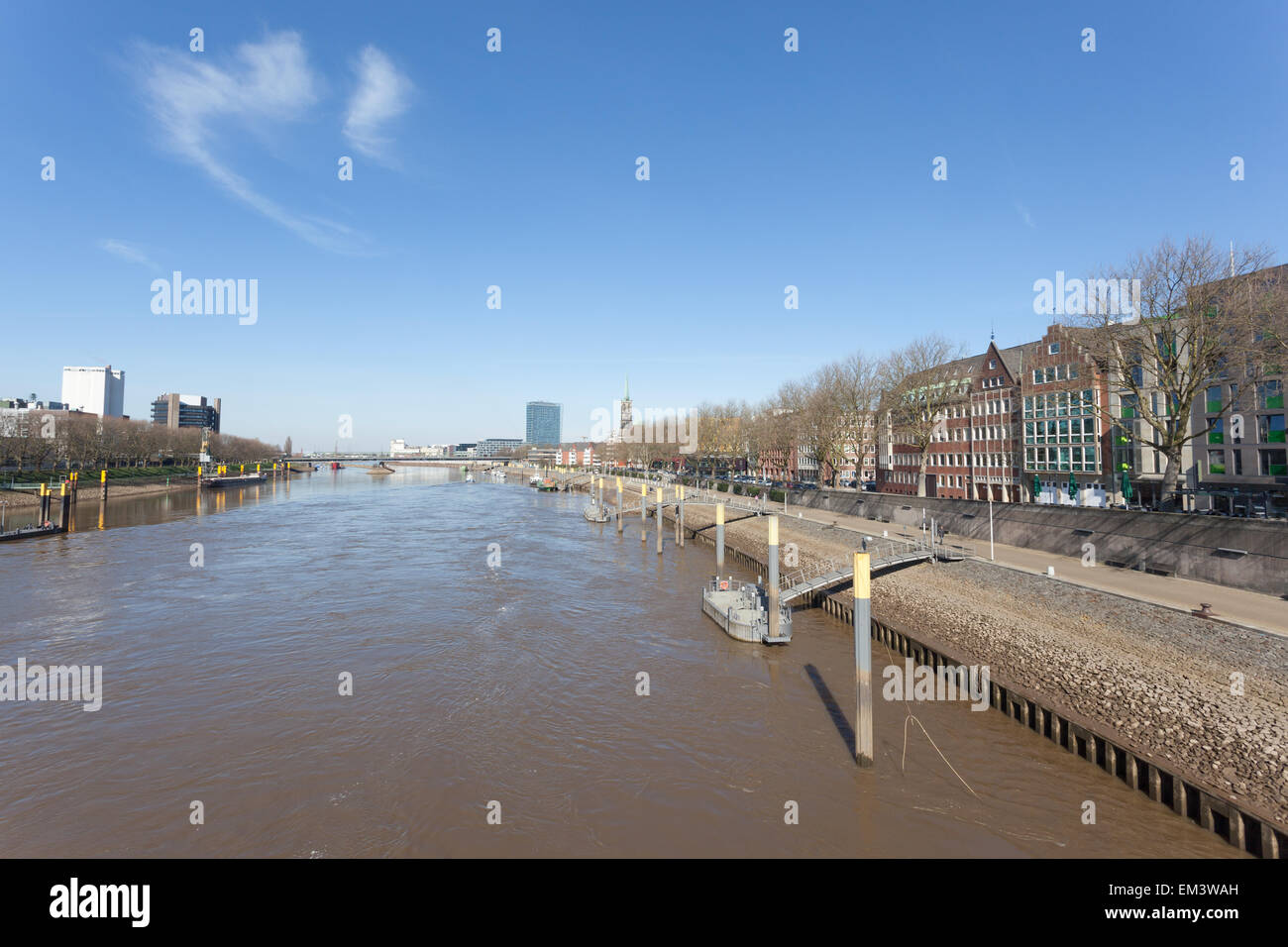 Weser dans la ville de Bremen, Allemagne Banque D'Images