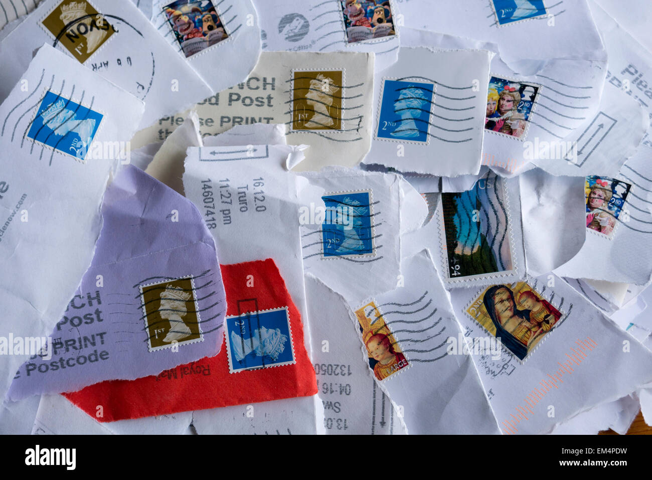 Les timbres britanniques pour recyclage Banque D'Images