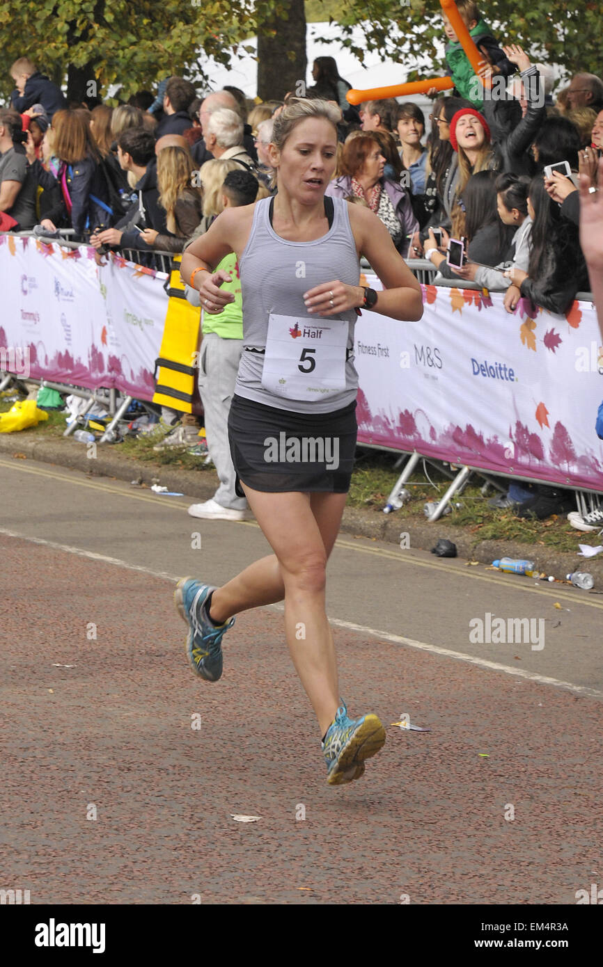 Royal Parks Foundation Demi-marathon à Hyde Park, mettant en vedette : Sophie Raworth Où : London, Royaume-Uni Quand : 12 Oct 2014 Banque D'Images