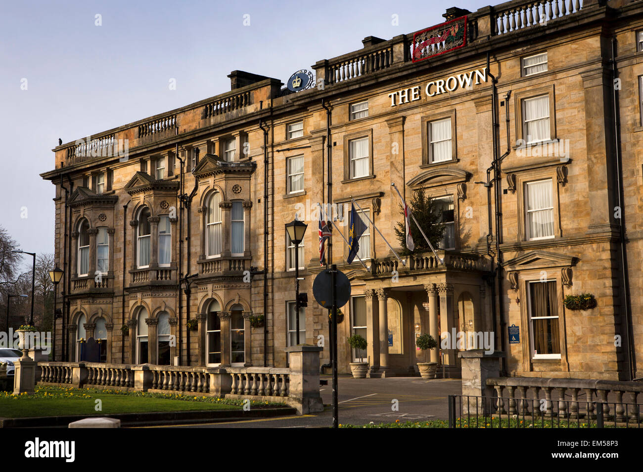 Royaume-uni, Angleterre, dans le Yorkshire, Harrogate, Royal Parade, Crown Hotel Banque D'Images