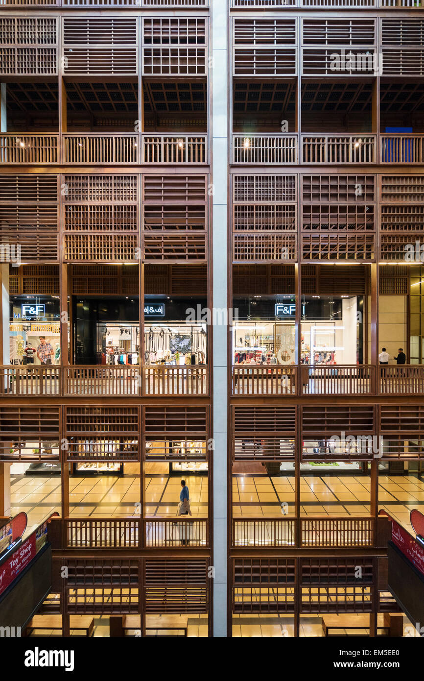 L'intérieur de new World Trade Center Mall à Abu Dhabi Emirats Arabes Unis Banque D'Images