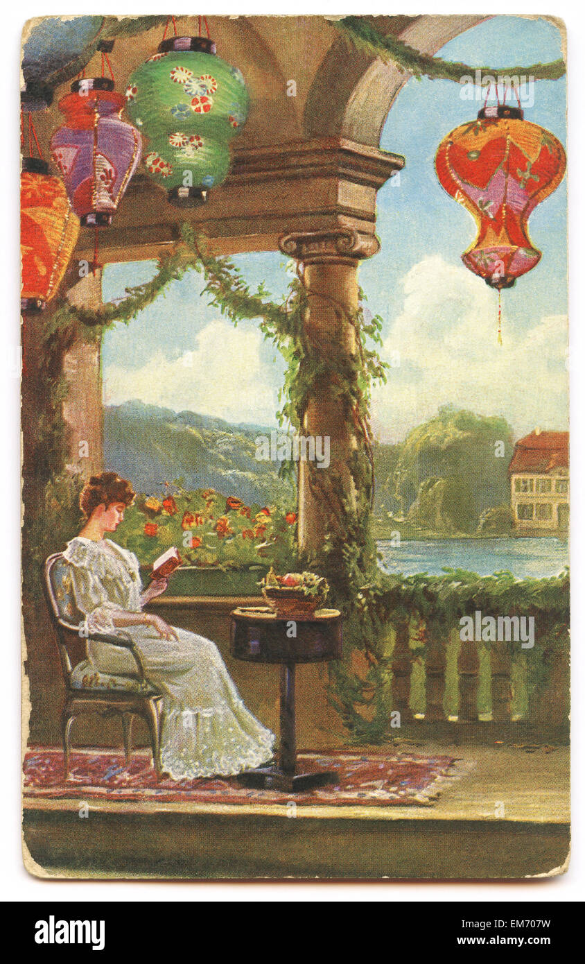 Carte postale vintage de woman reading a book Banque D'Images