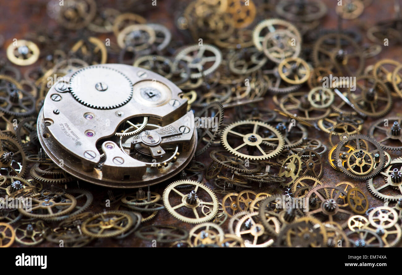 Montres de poche anciennes, mouvements et cogs Banque D'Images