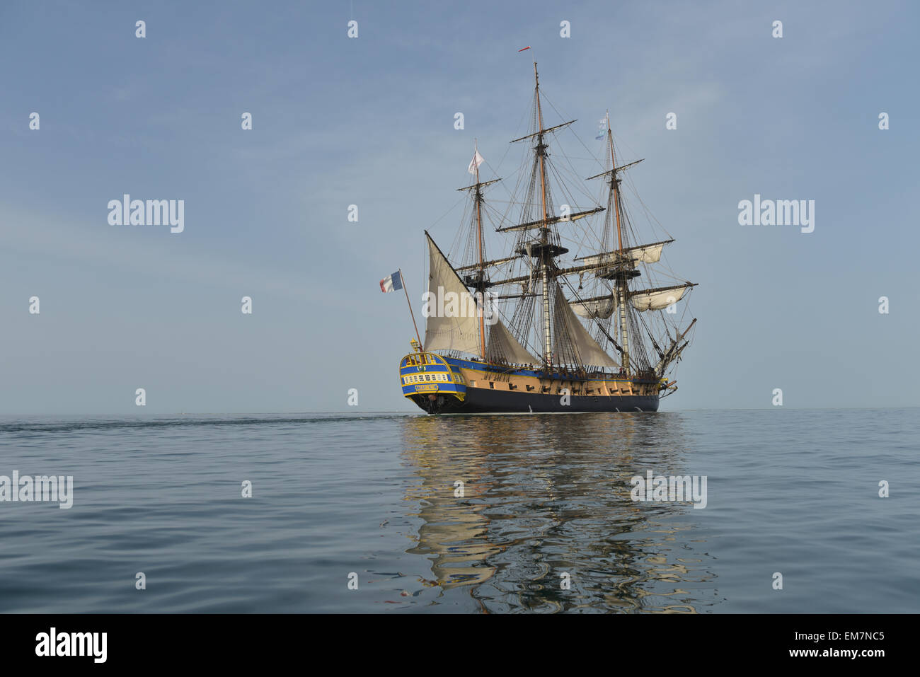 La Rochelle (Ouest-France) : la frégate Hermione Lafayette en mer (2015/04/16) Banque D'Images