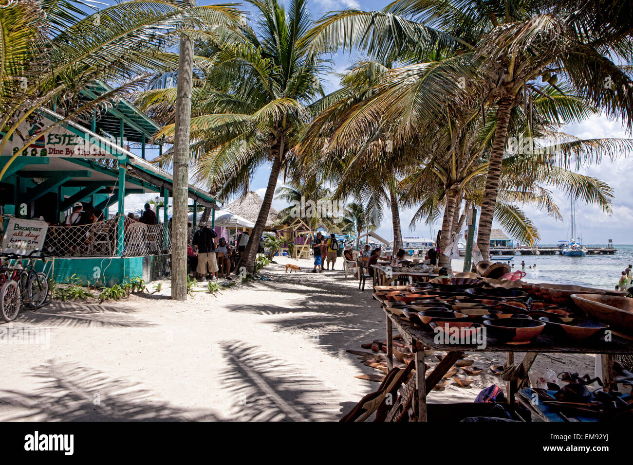 Estel's Restaurant et Bar sur Ambergris Caye, Belize, l'Amérique du Sud. Banque D'Images