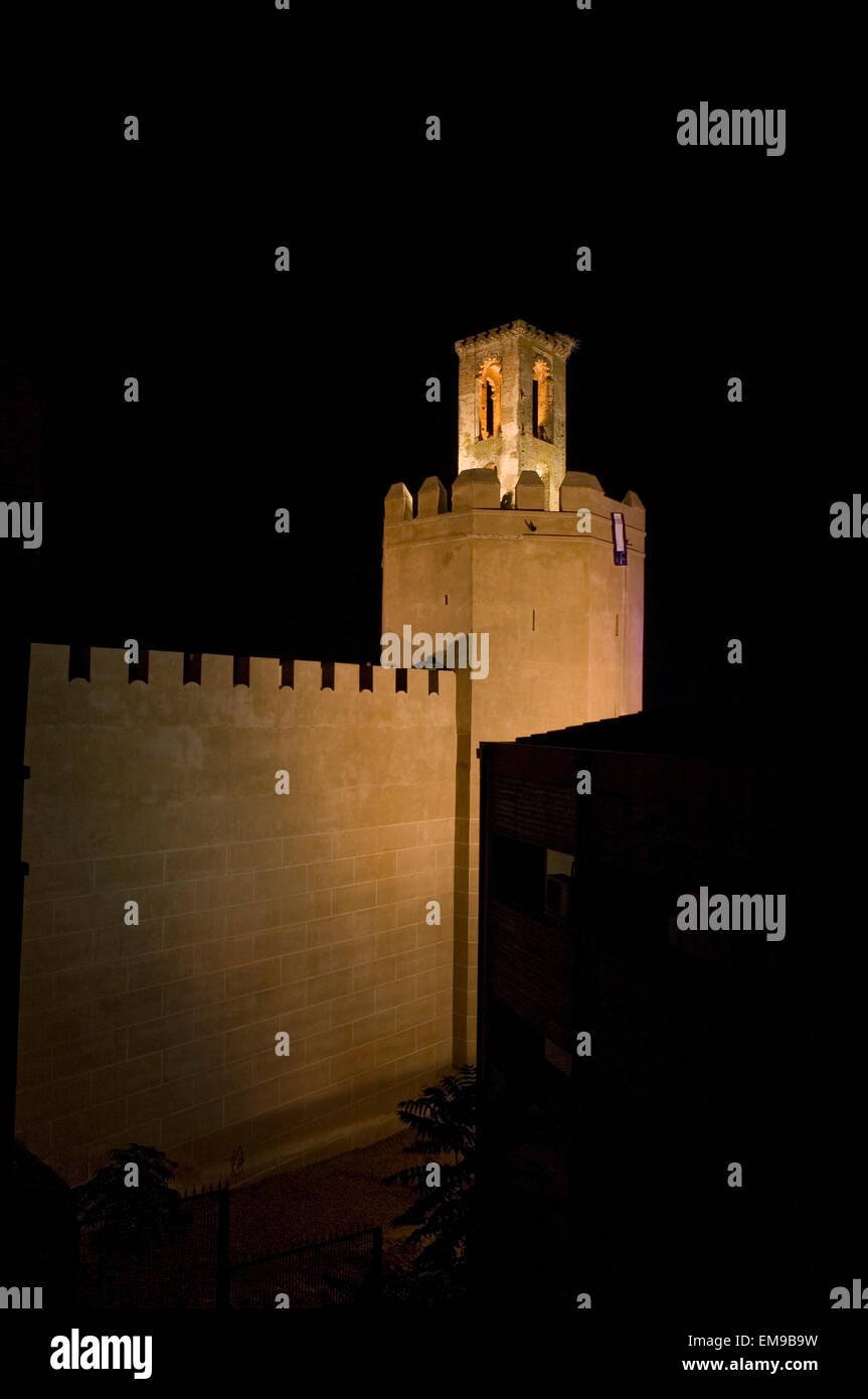 La Tour Espantaperros, érigée par les Almohads au XIIe siècle, la plus remarquable des tours Albarran de la Citadelle arabe Banque D'Images