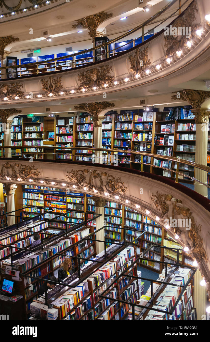 'Bibliothèque El Ateneo' de la ville de Buenos Aires en Argentine, est une attraction touristique particulièrement intéressant d'être un drama adapte Banque D'Images