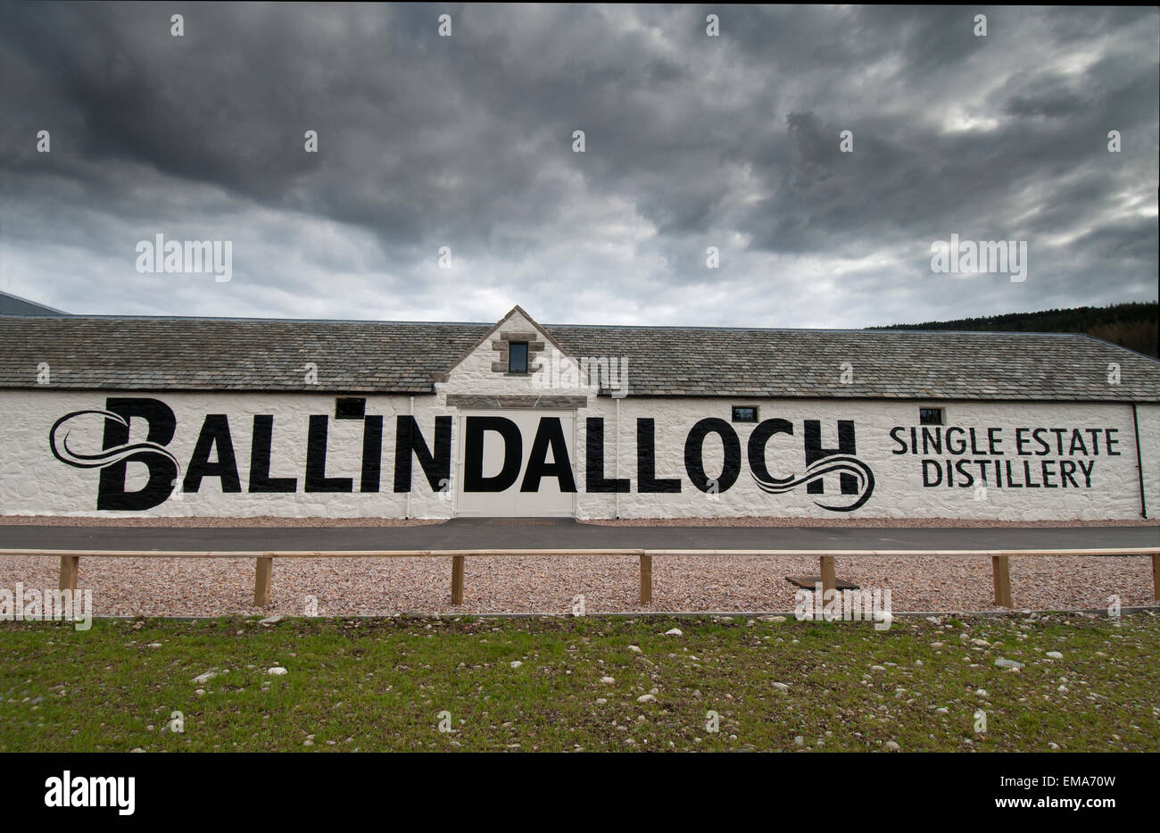 La nouvelle distillerie unique Estate Ballindalloch dans le Speyside, a ouvert le 16 avril 2015. 9677 SCO. Banque D'Images